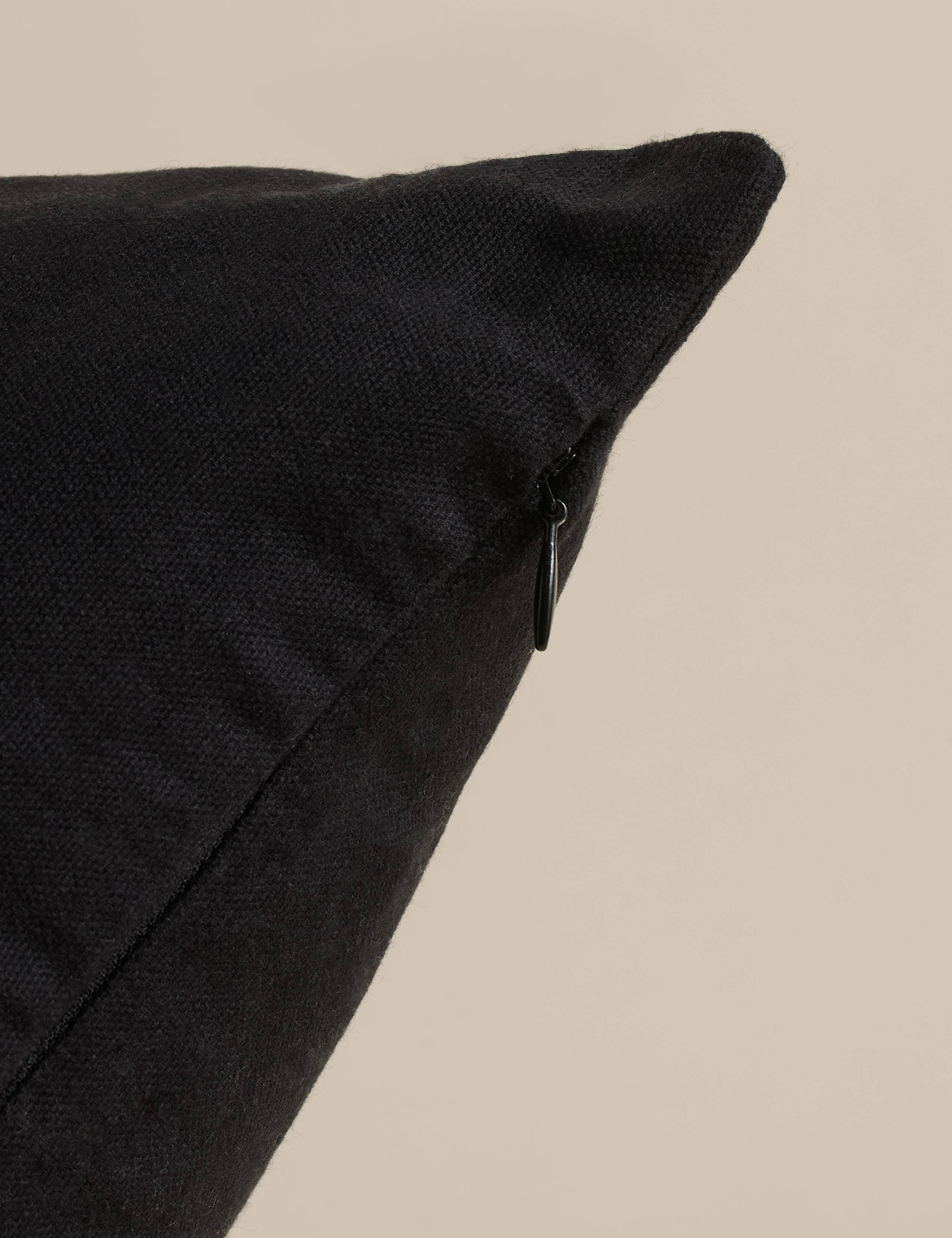 Central Stripe Cushion 4 of 5