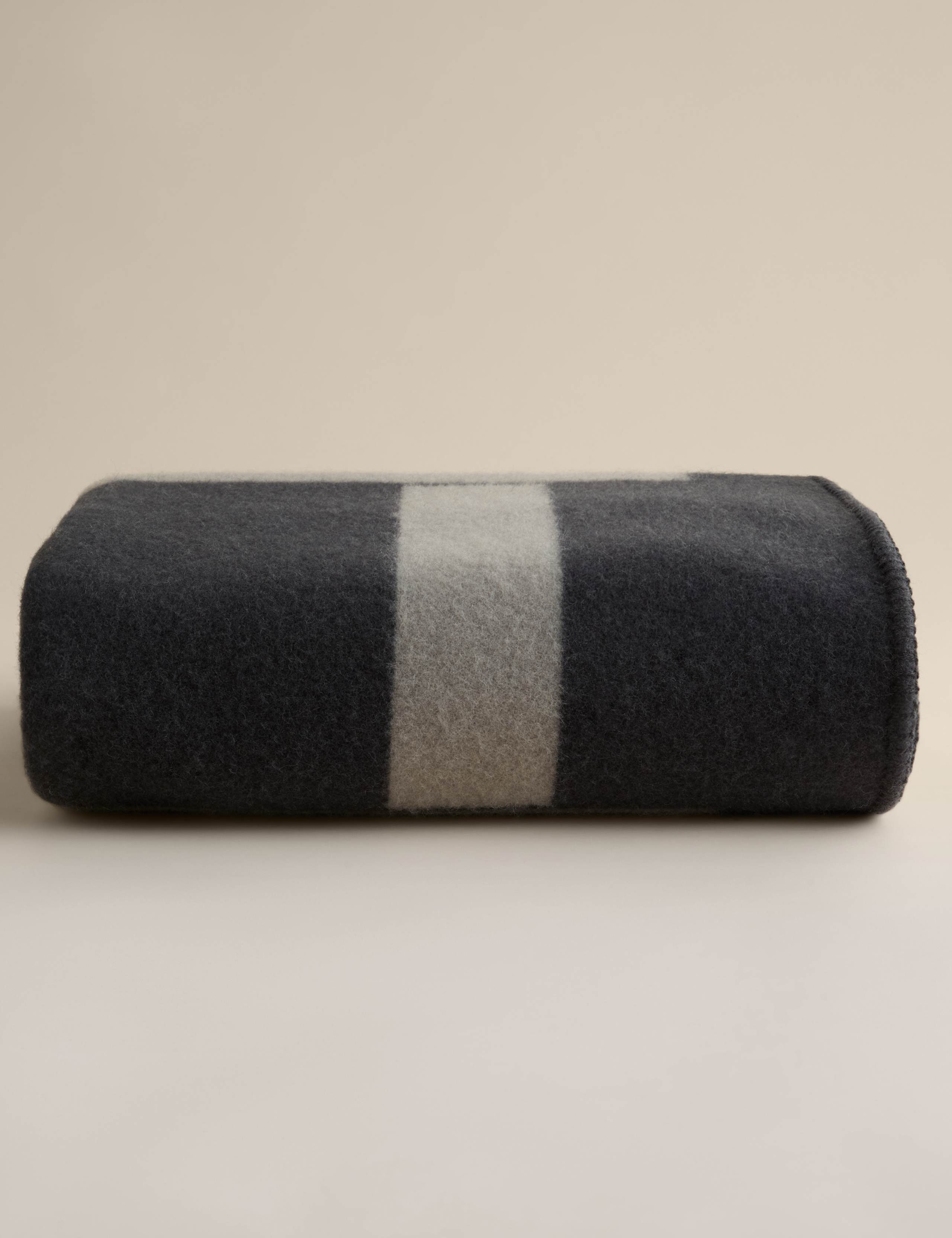 Kelly Hoppen Design Geometric Throw 2 of 6