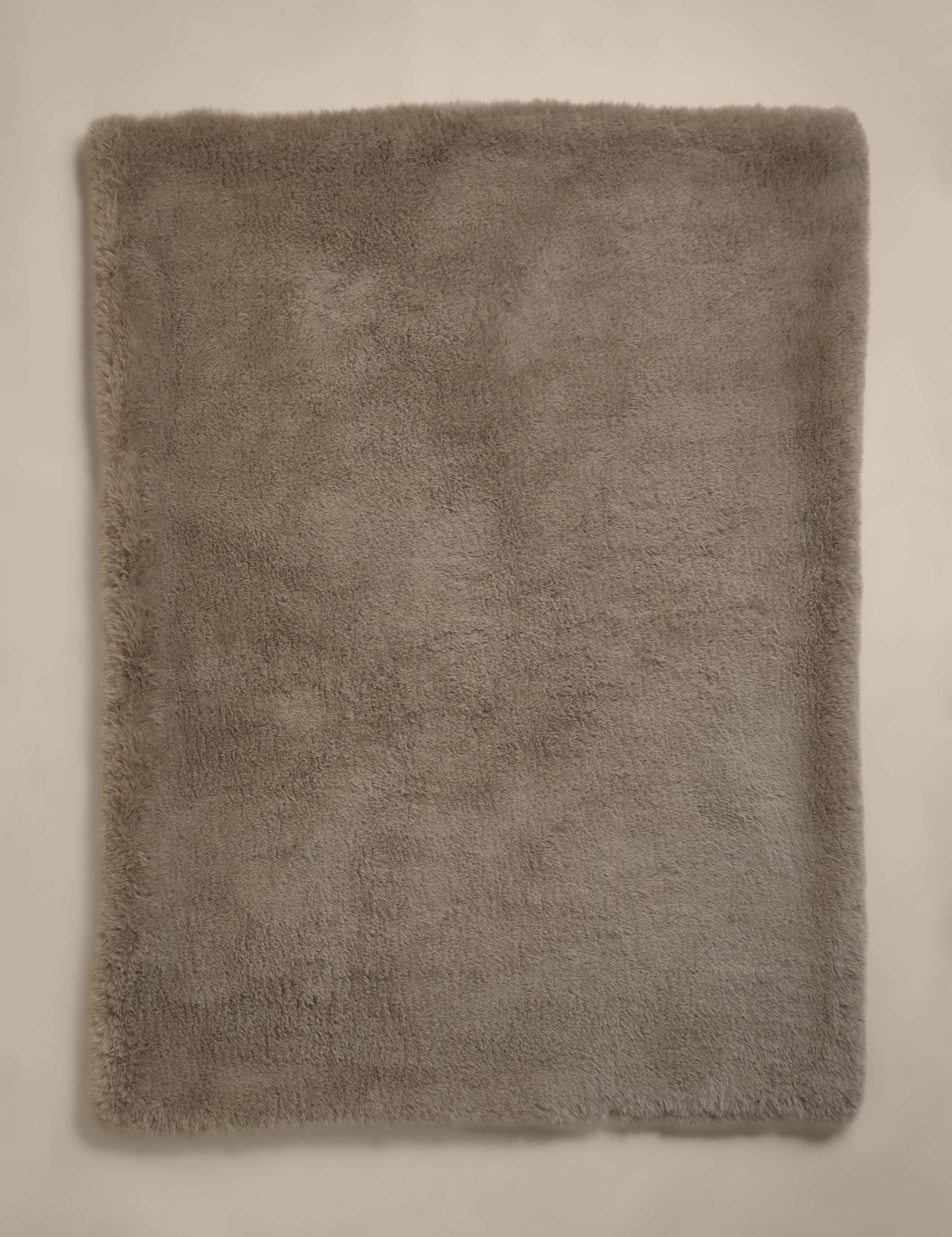 Kelly Hoppen Faux Fur Throw 4 of 4