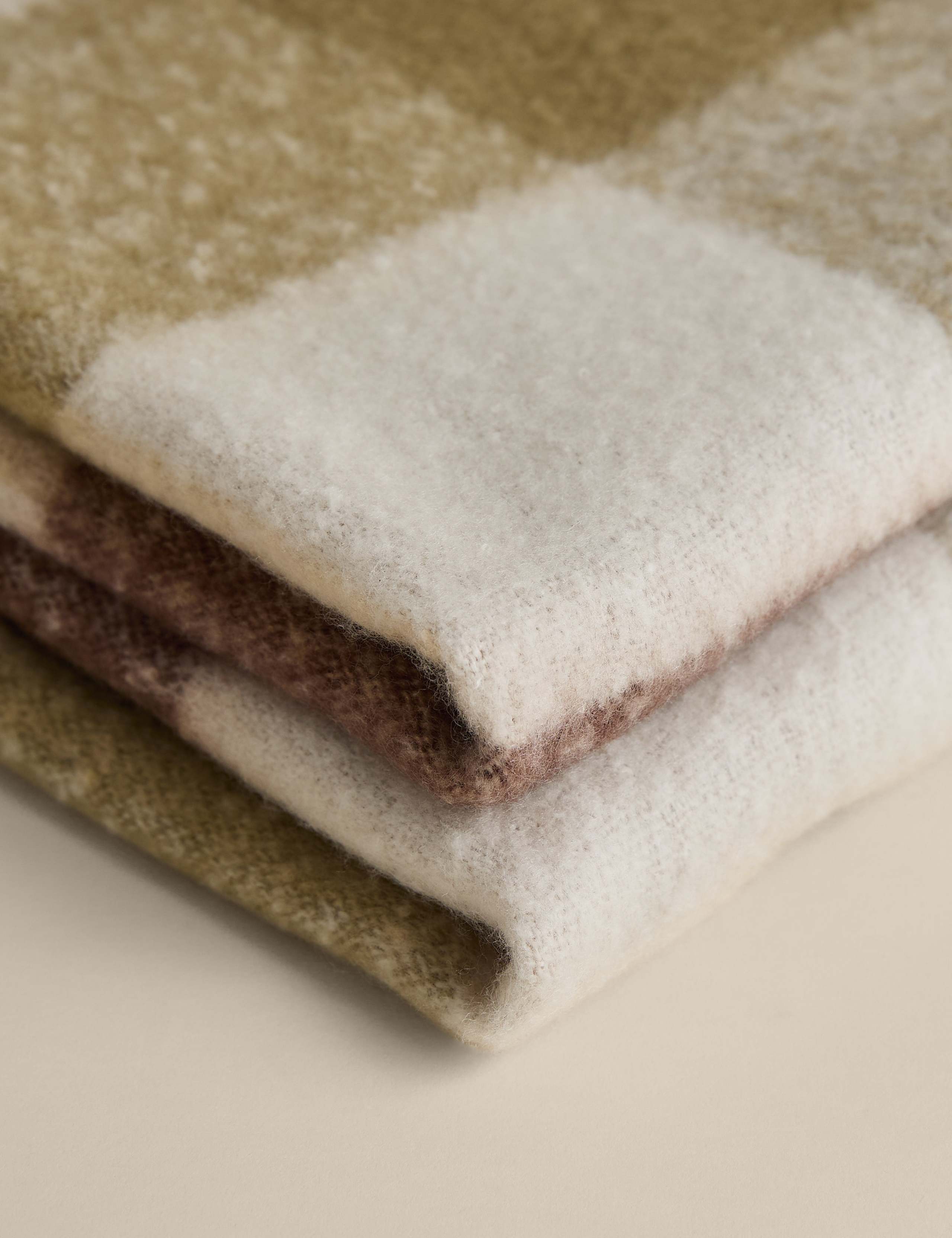 Faux Mohair Checked Throw 2 of 5