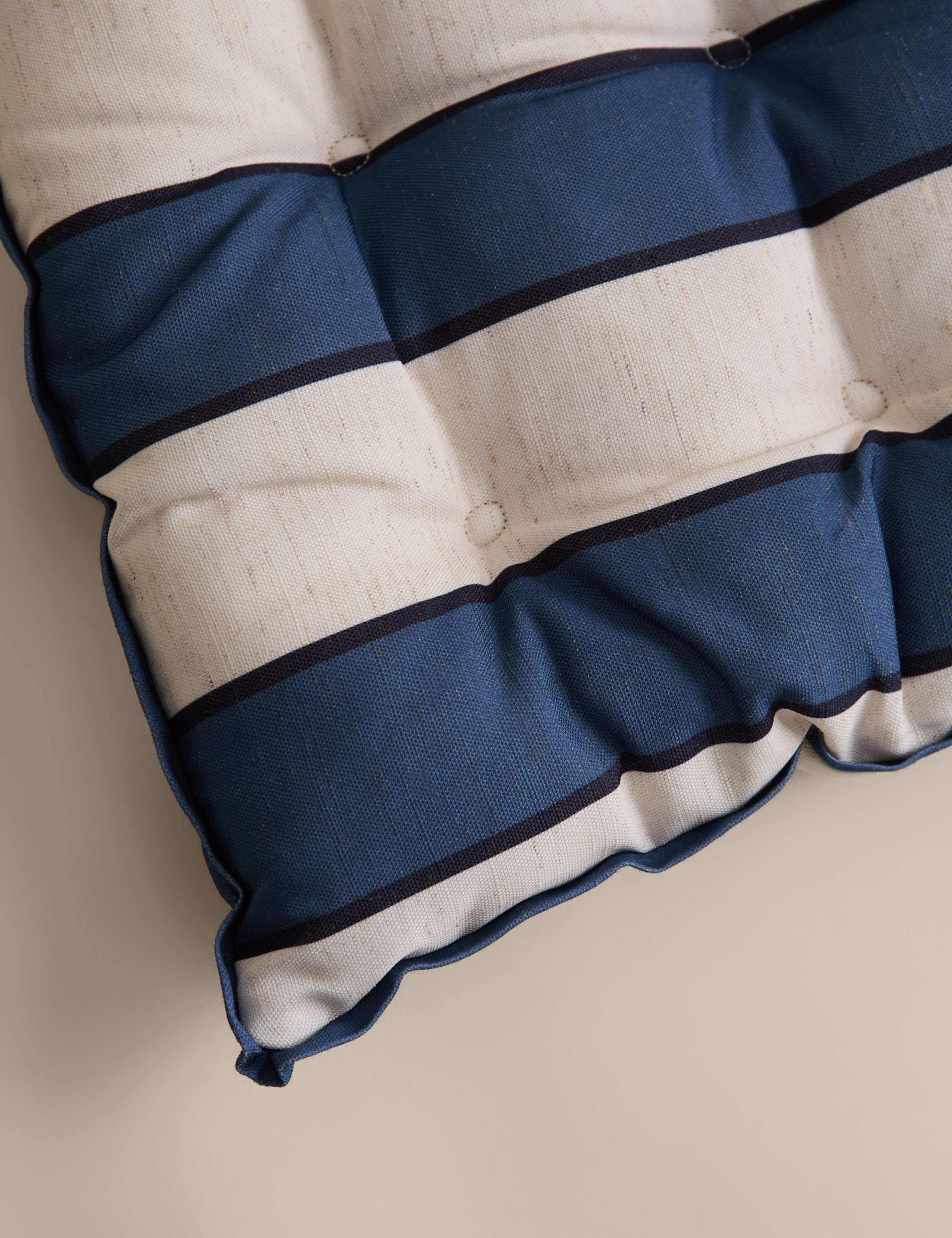 2 Pack Striped Outdoor Seat Pads 3 of 4