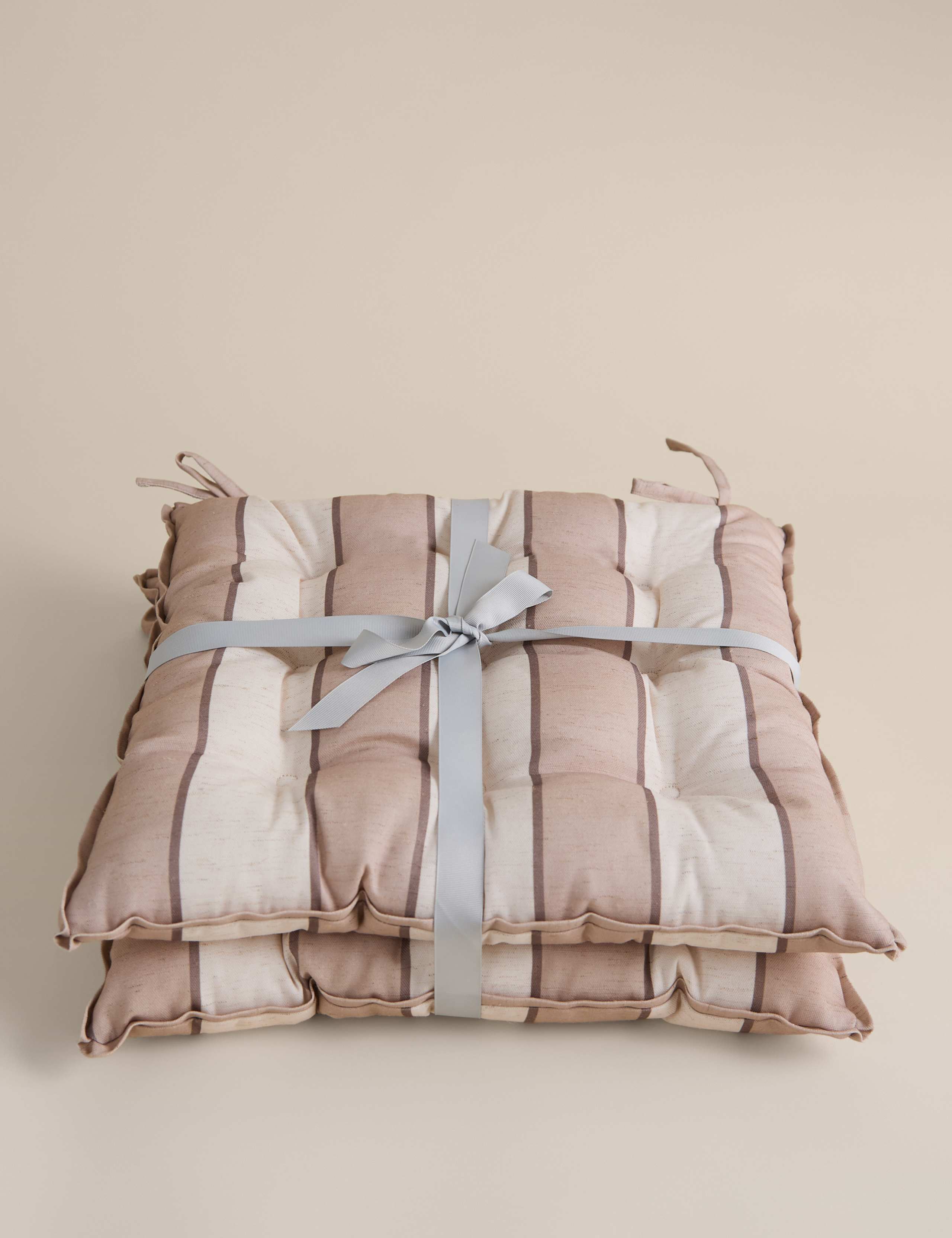 2 Pack Striped Outdoor Seat Pads 4 of 4