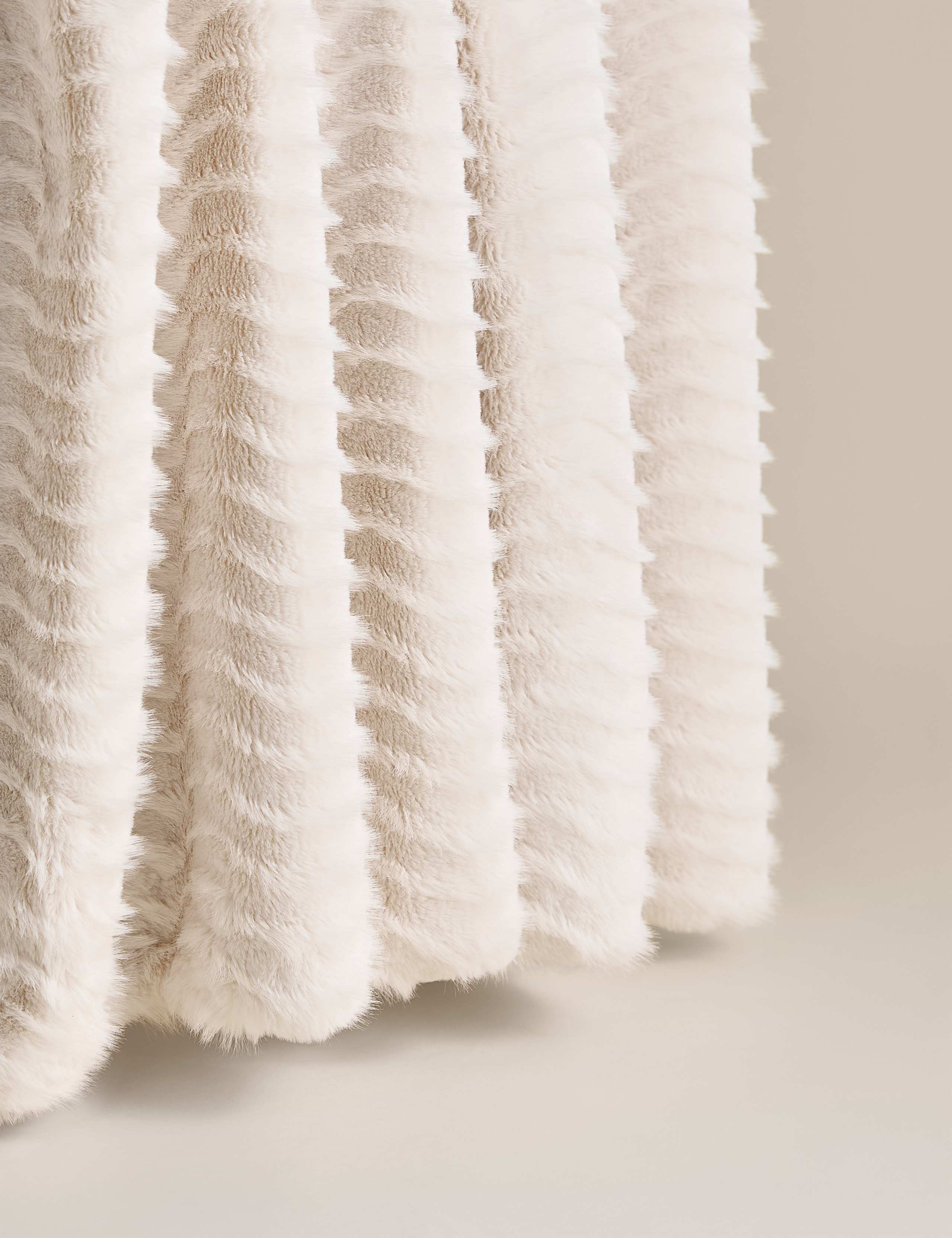 Faux Fur Feathered Throw 4 of 4