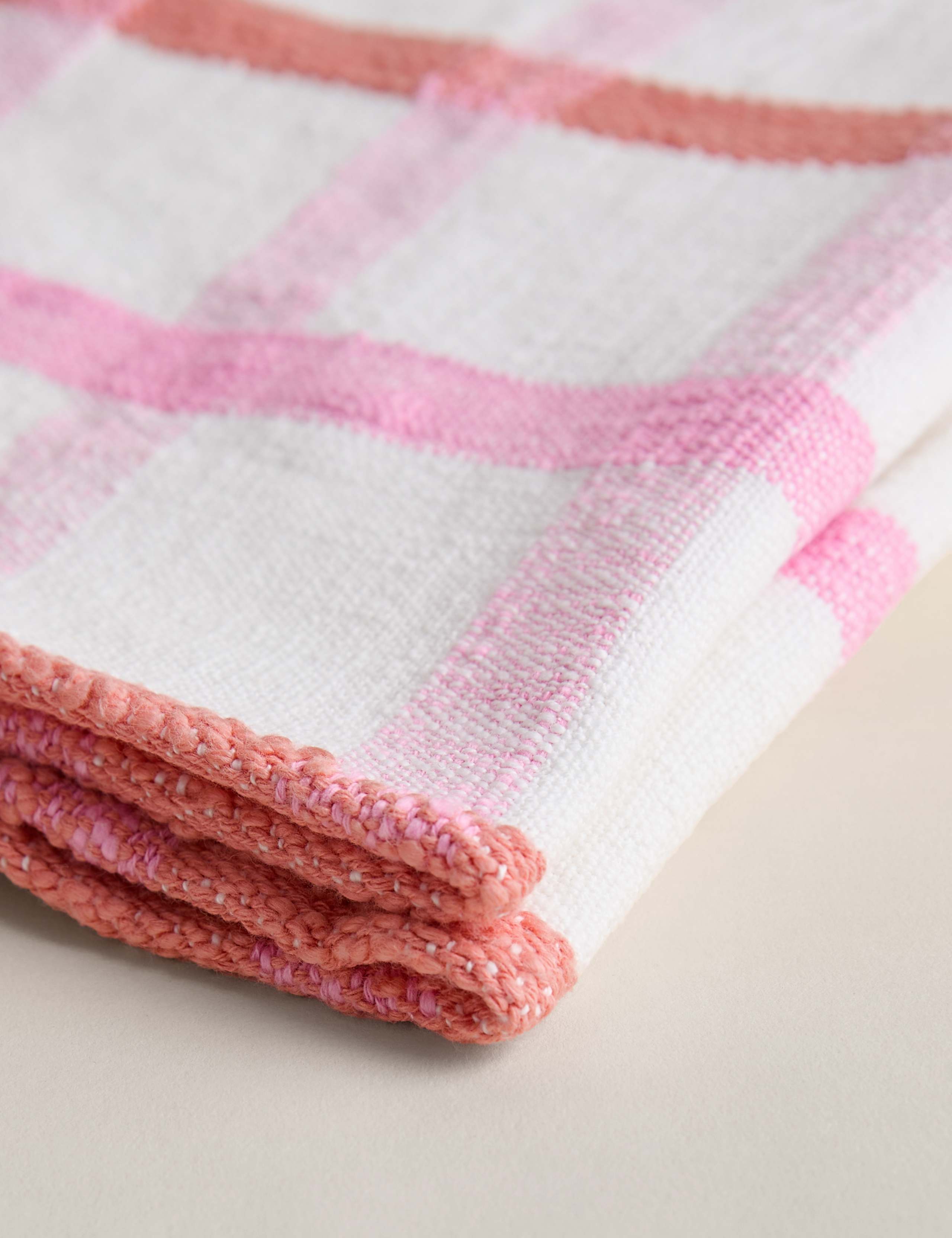 Hockney Pure Cotton Checked Throw 4 of 4