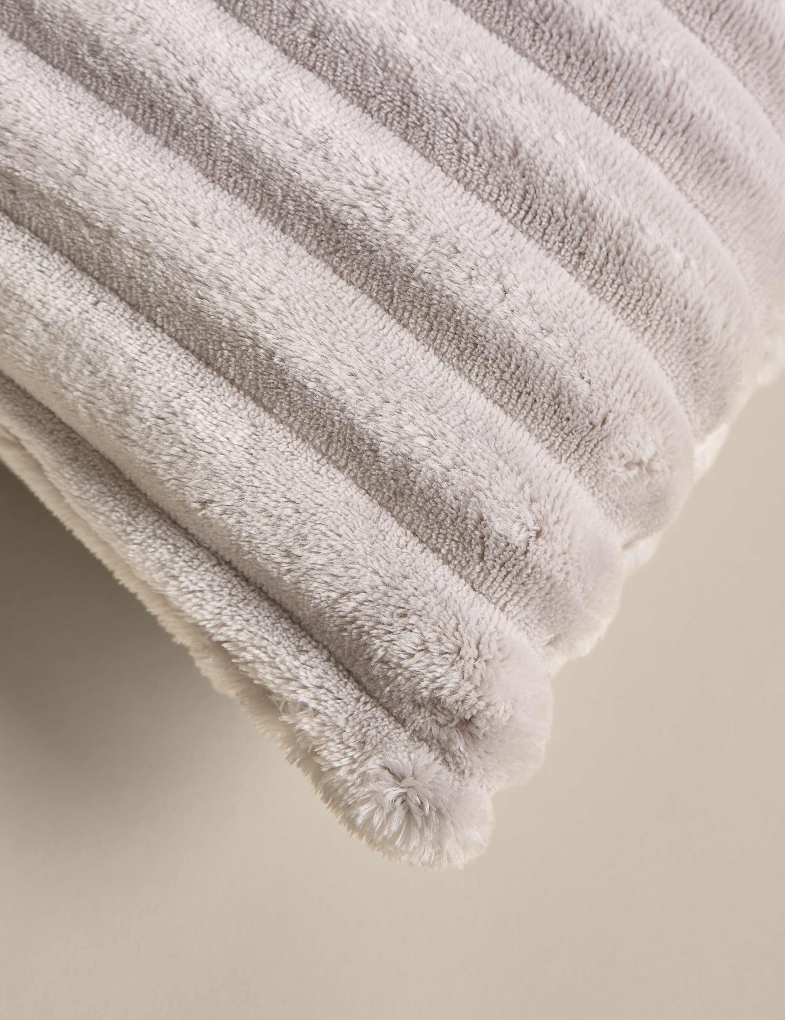 Ribbed Fleece Cushion 3 of 3