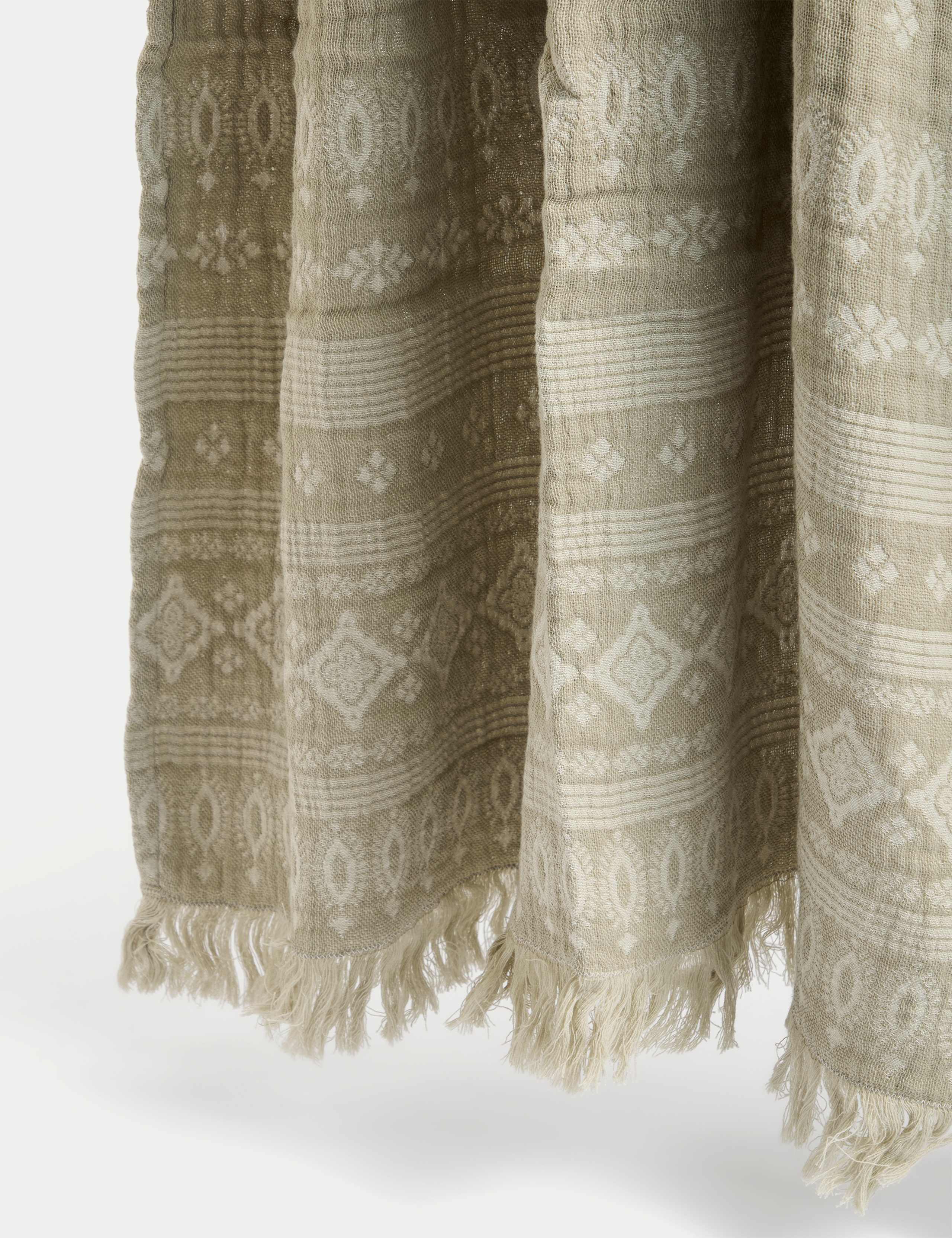 Jaipur Bandhani Pure Cotton Gauze Throw 4 of 5