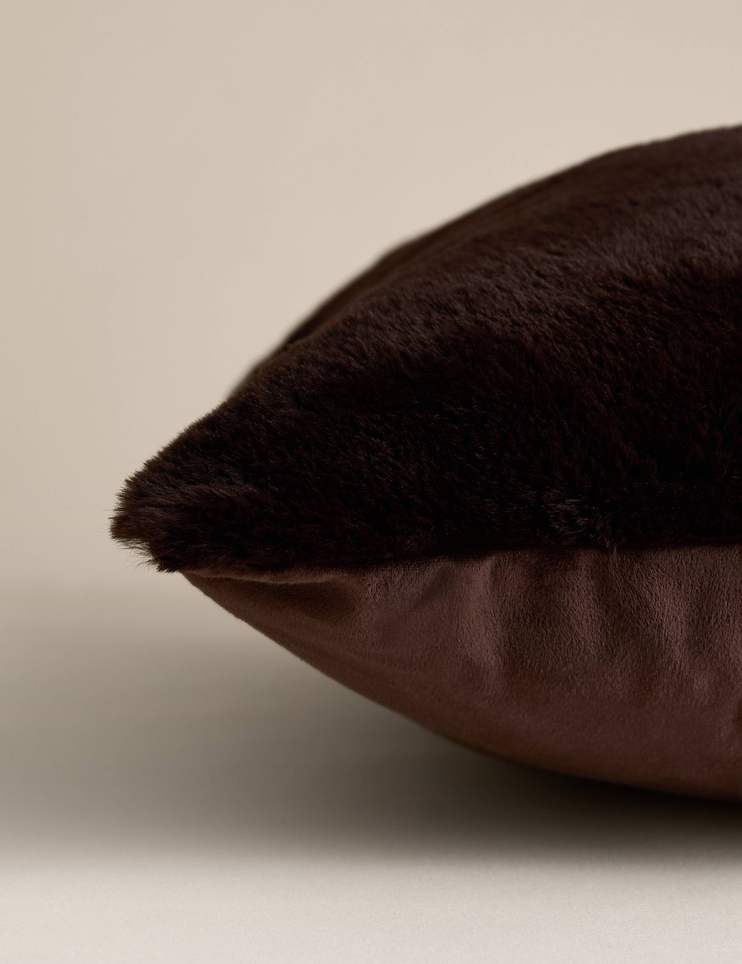 Supersoft Faux Fur Cushion 2 of 4