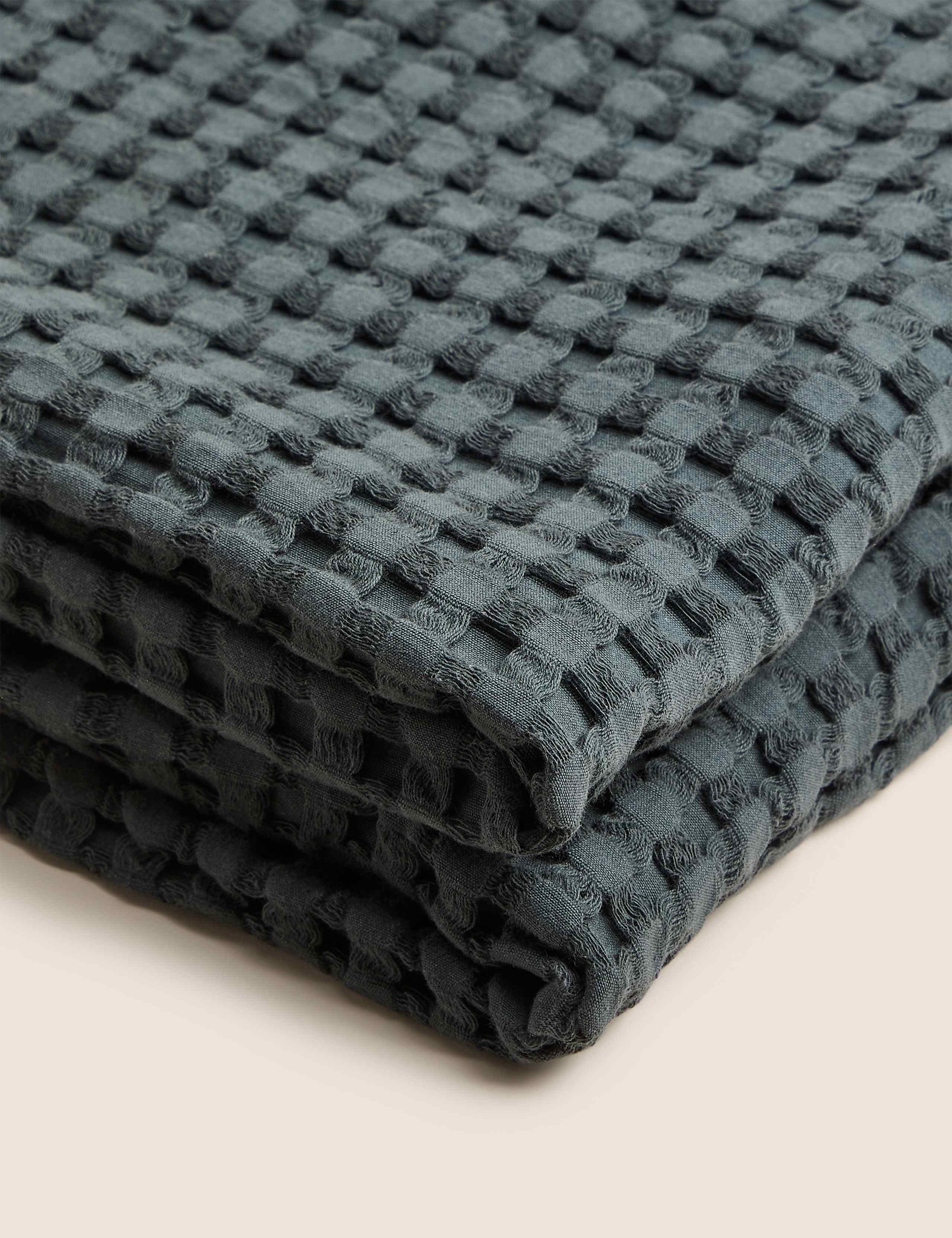 Pure Cotton Large Waffle Throw 3 of 7