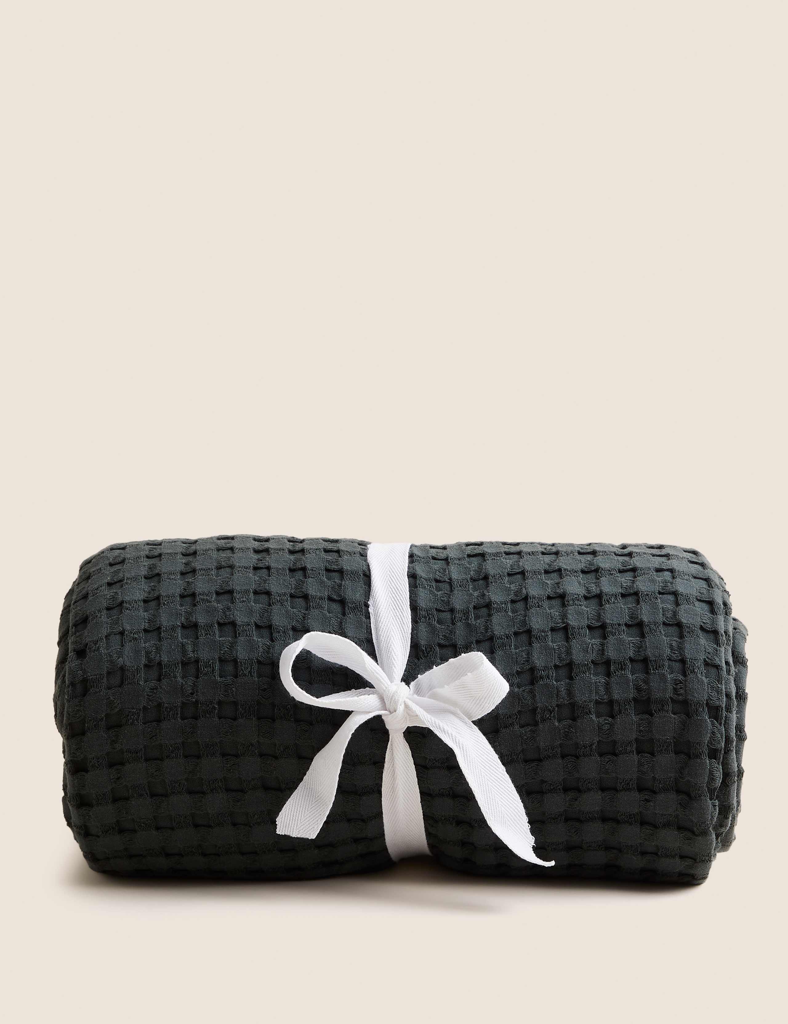 Pure Cotton Large Waffle Throw 5 of 7