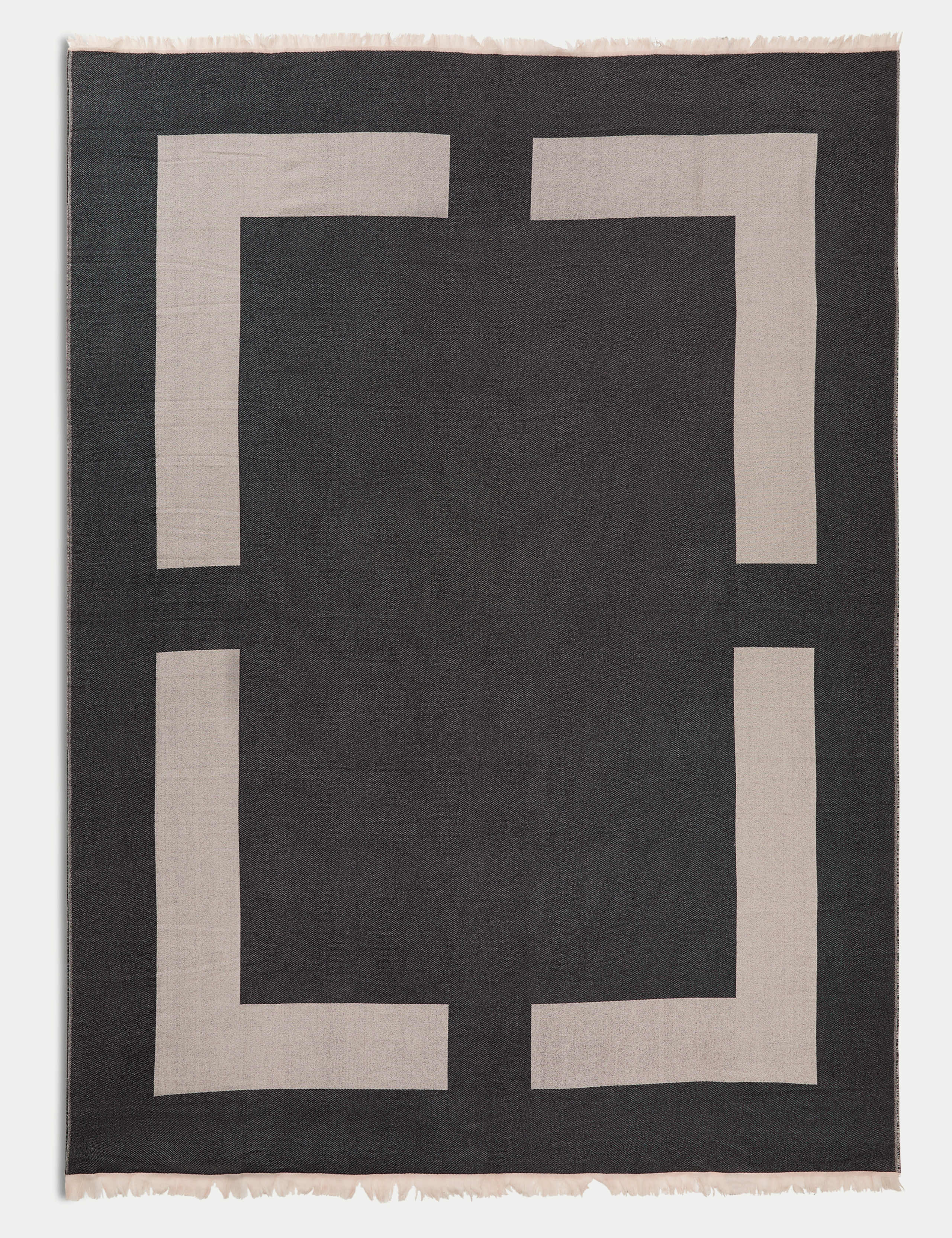 Border Throw 3 of 5