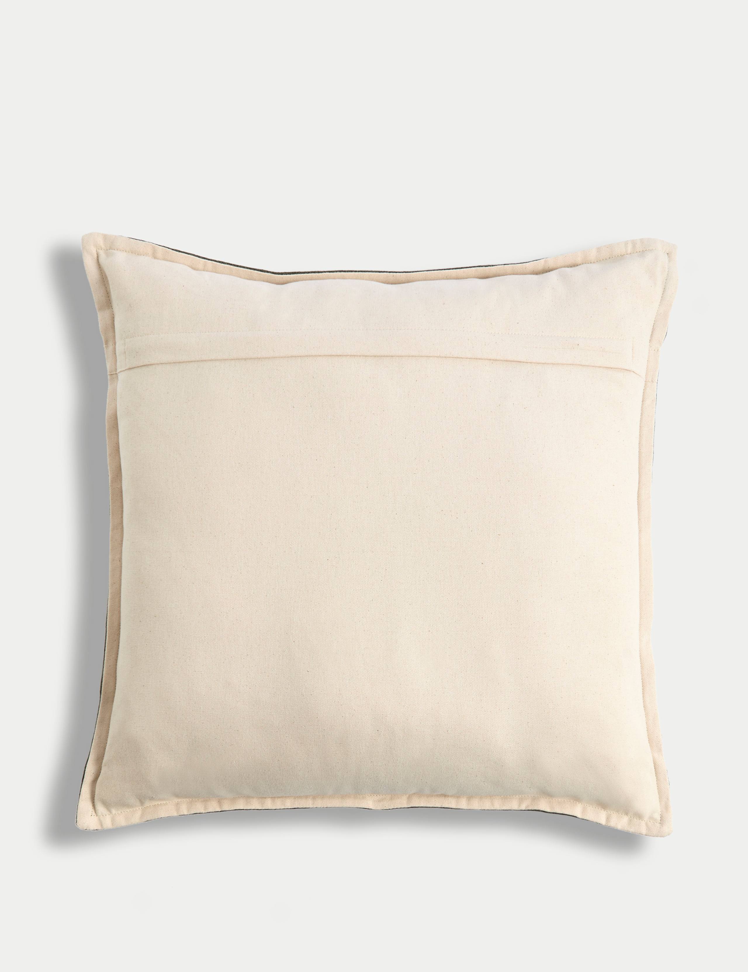 Pure Cotton Textured Cushion 3 of 4