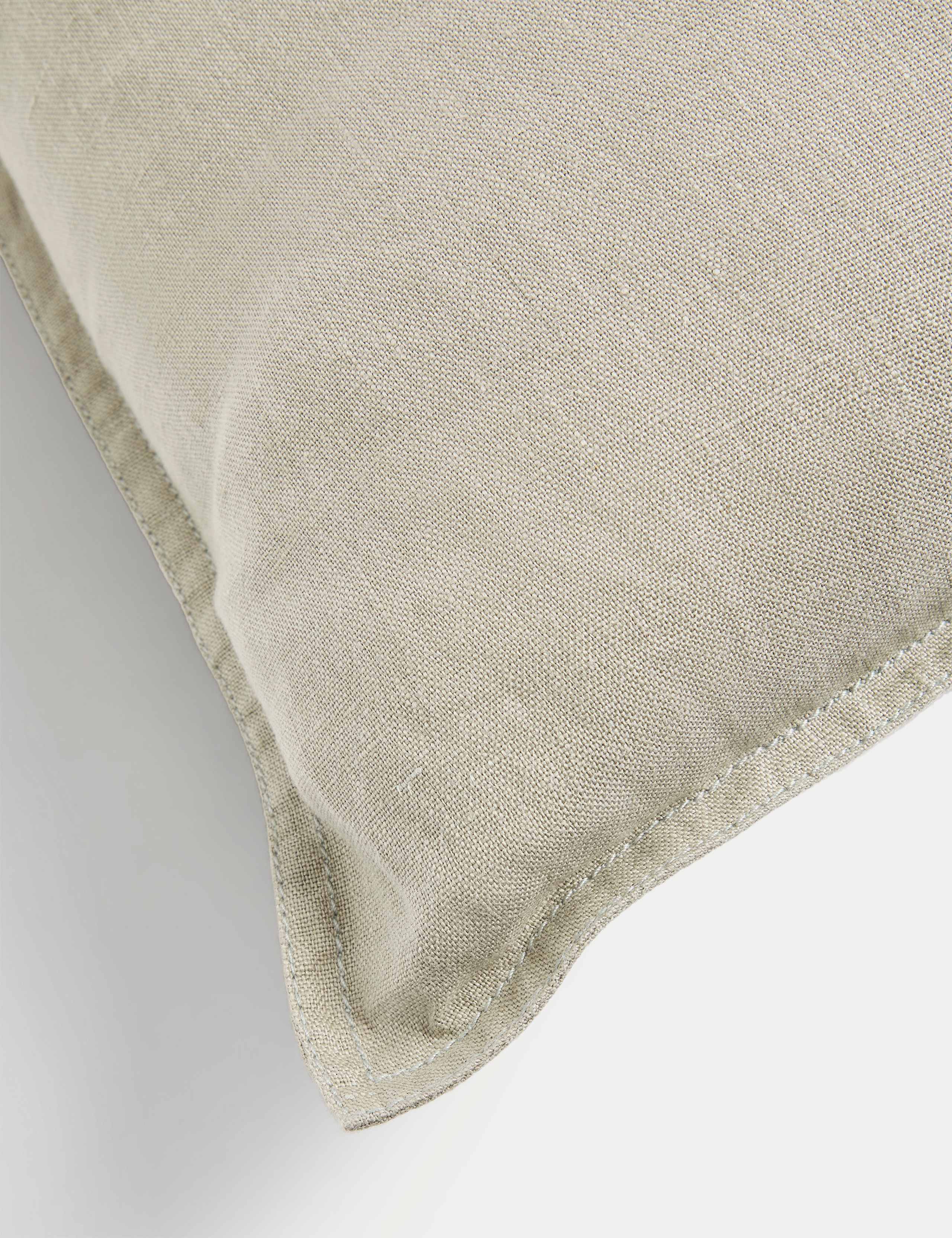 Pure Linen Cushion 3 of 3