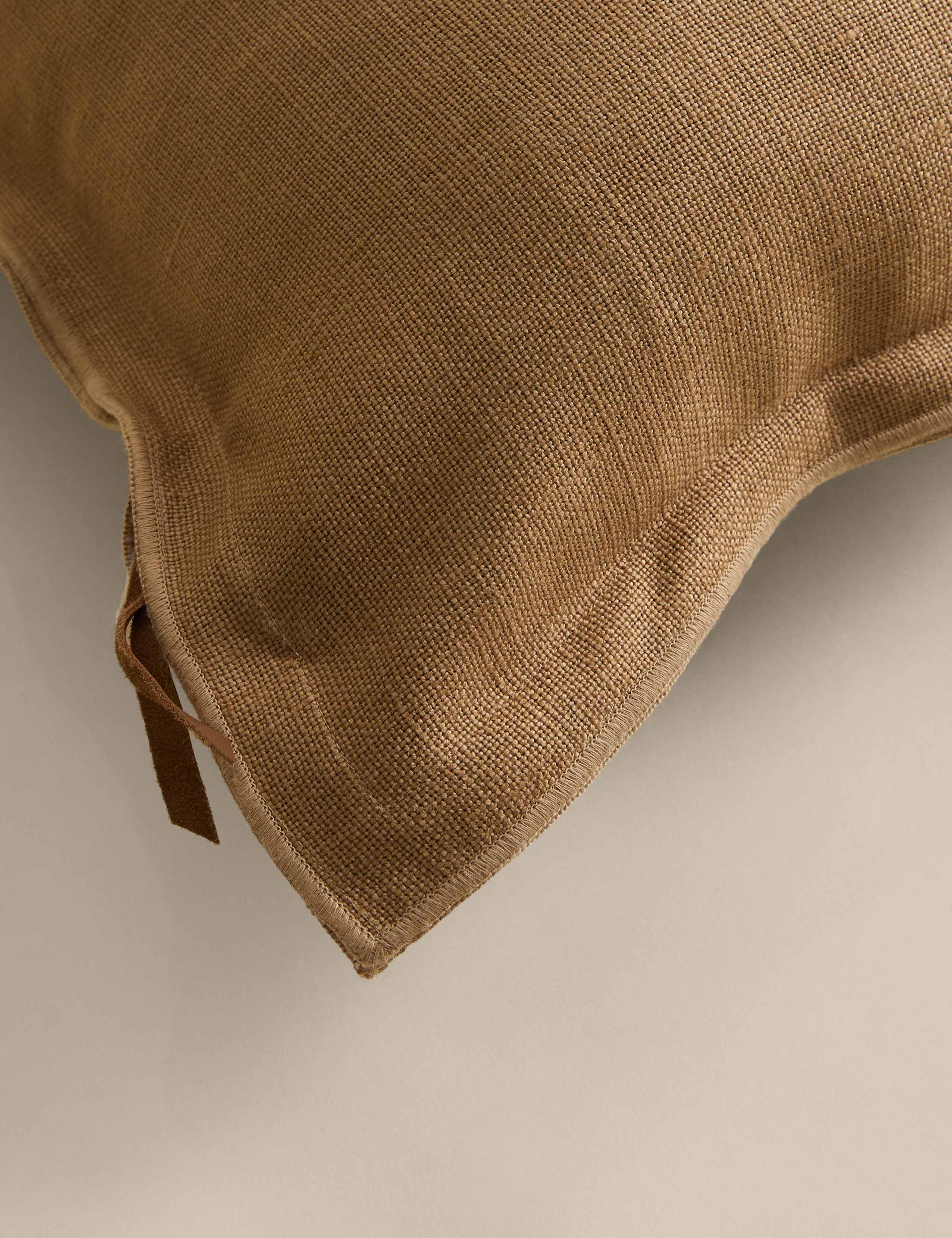 Pure Linen Cushion 3 of 3