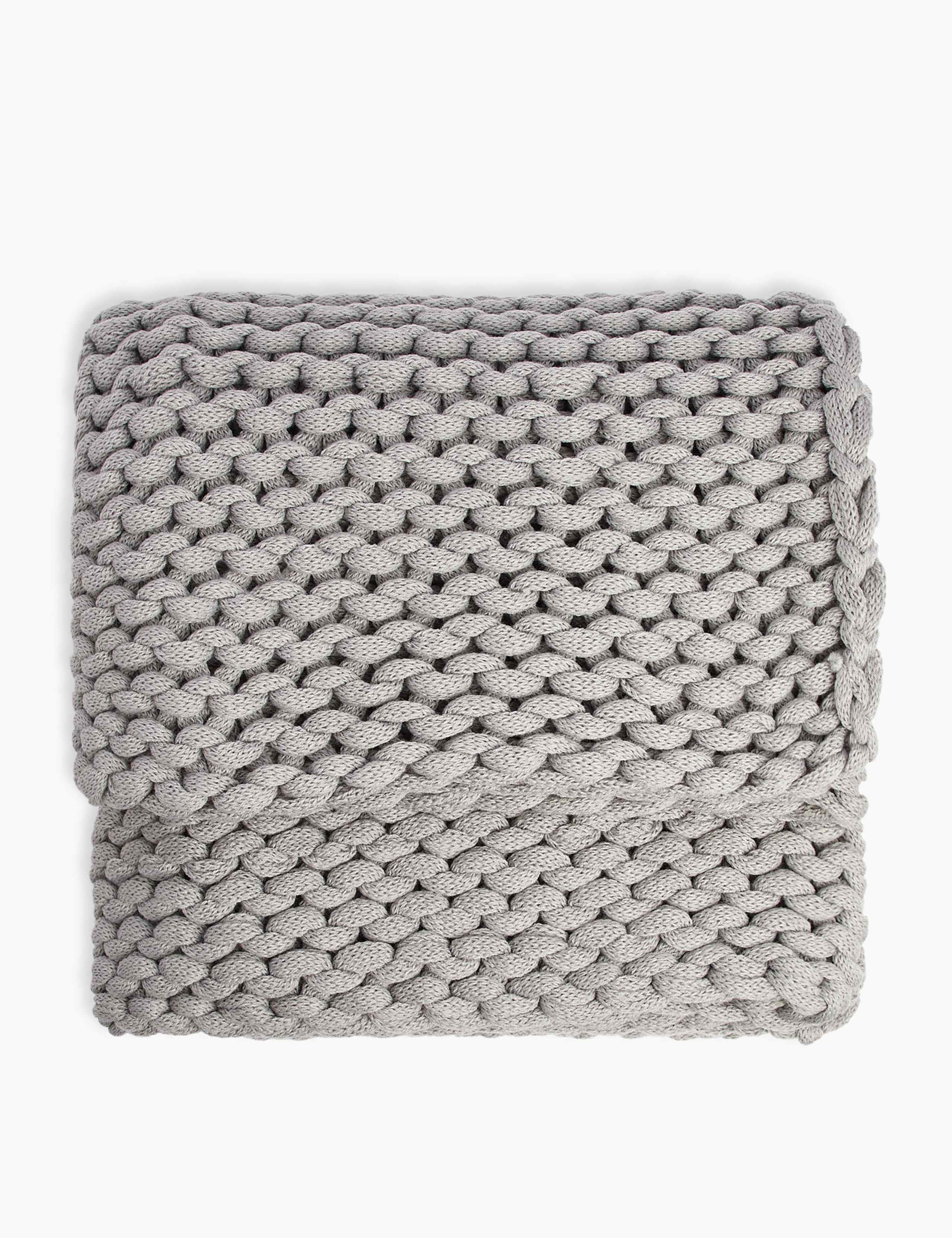 Chunky Knitted Throw 1 of 5