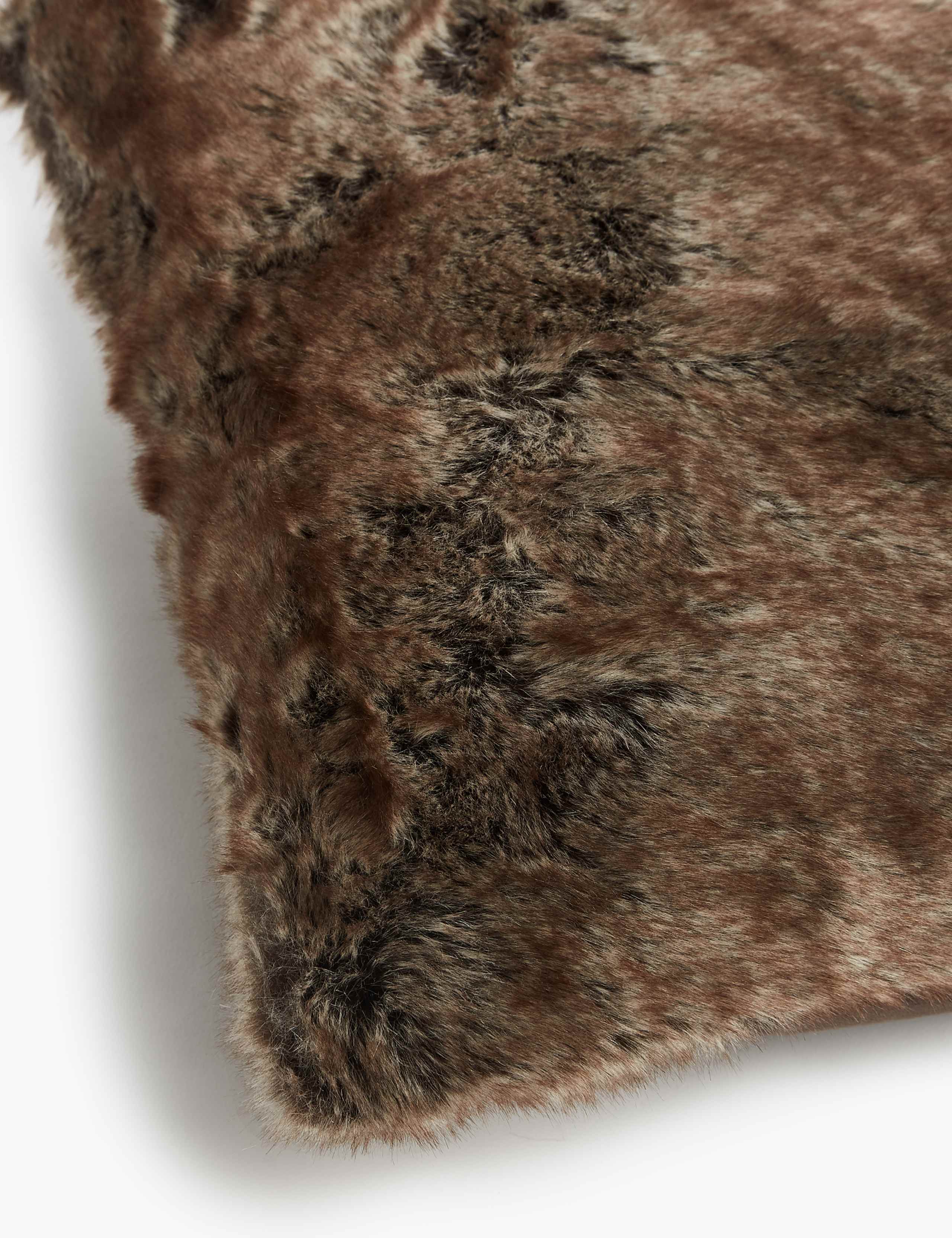 Faux Fur Cushion 4 of 5