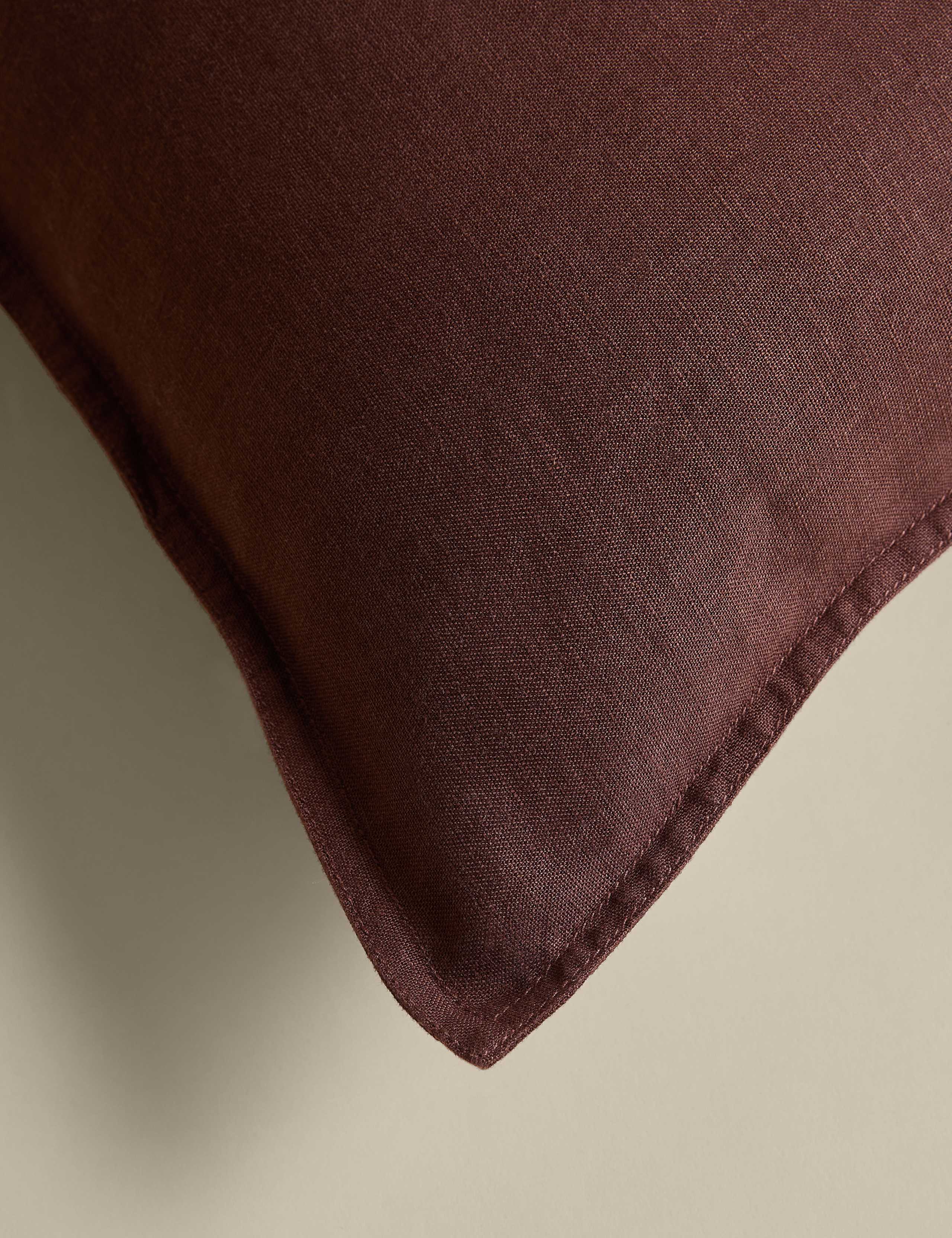 Pure Linen Flange Trim Cushion 3 of 3