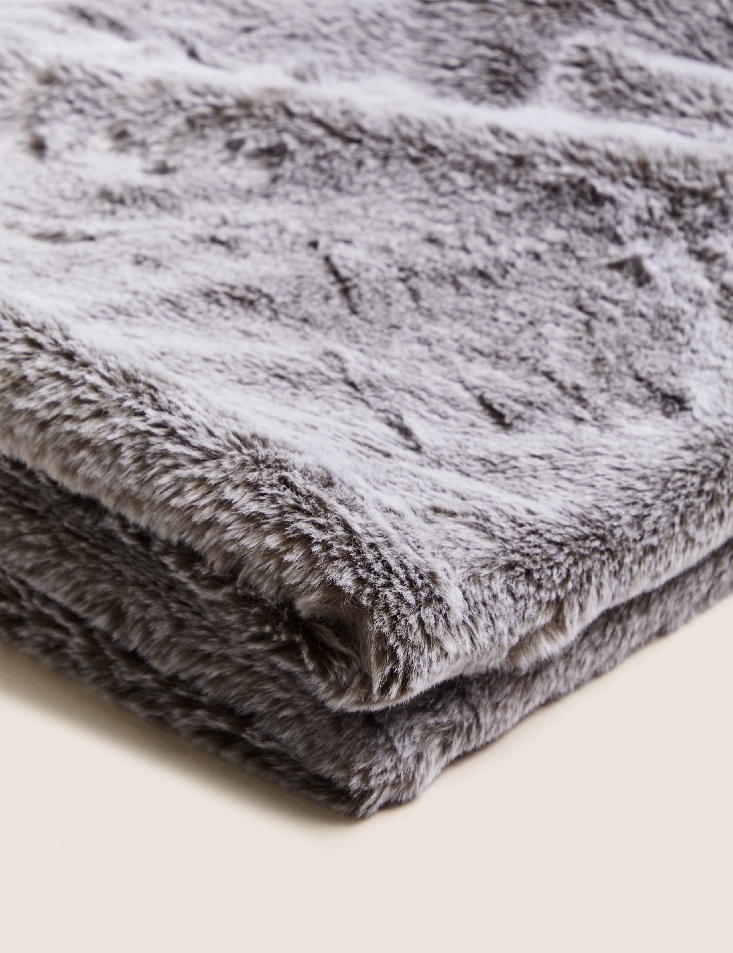 Tipped Faux Fur Throw 3 of 5