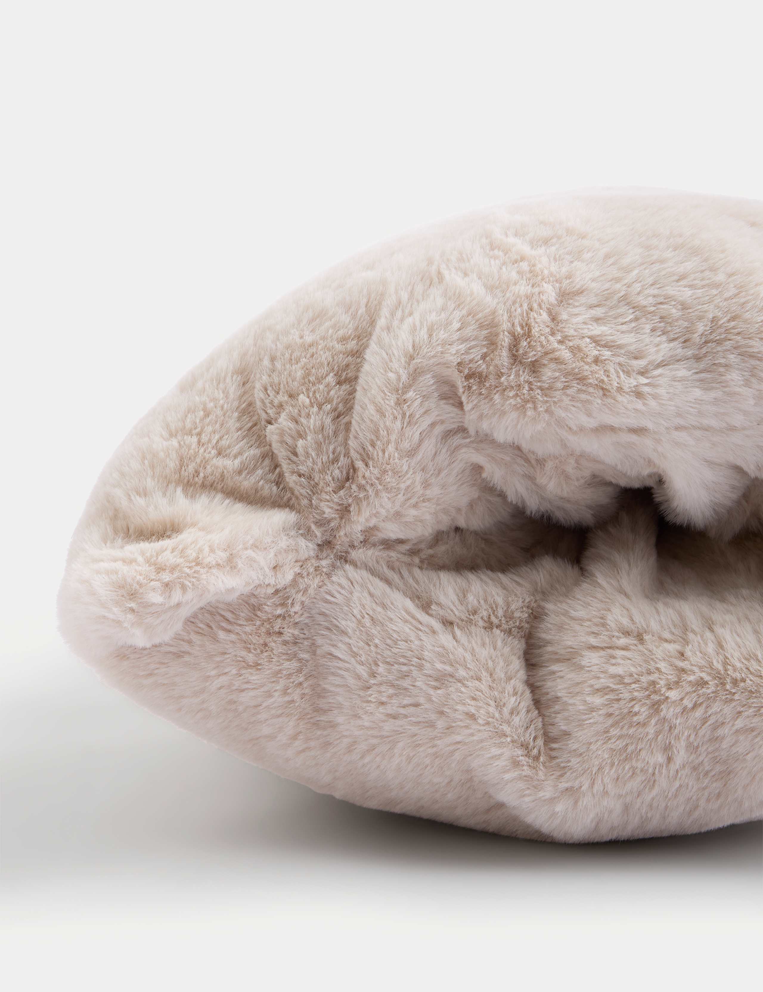 Supersoft Pocket Bolster Cushion 3 of 3