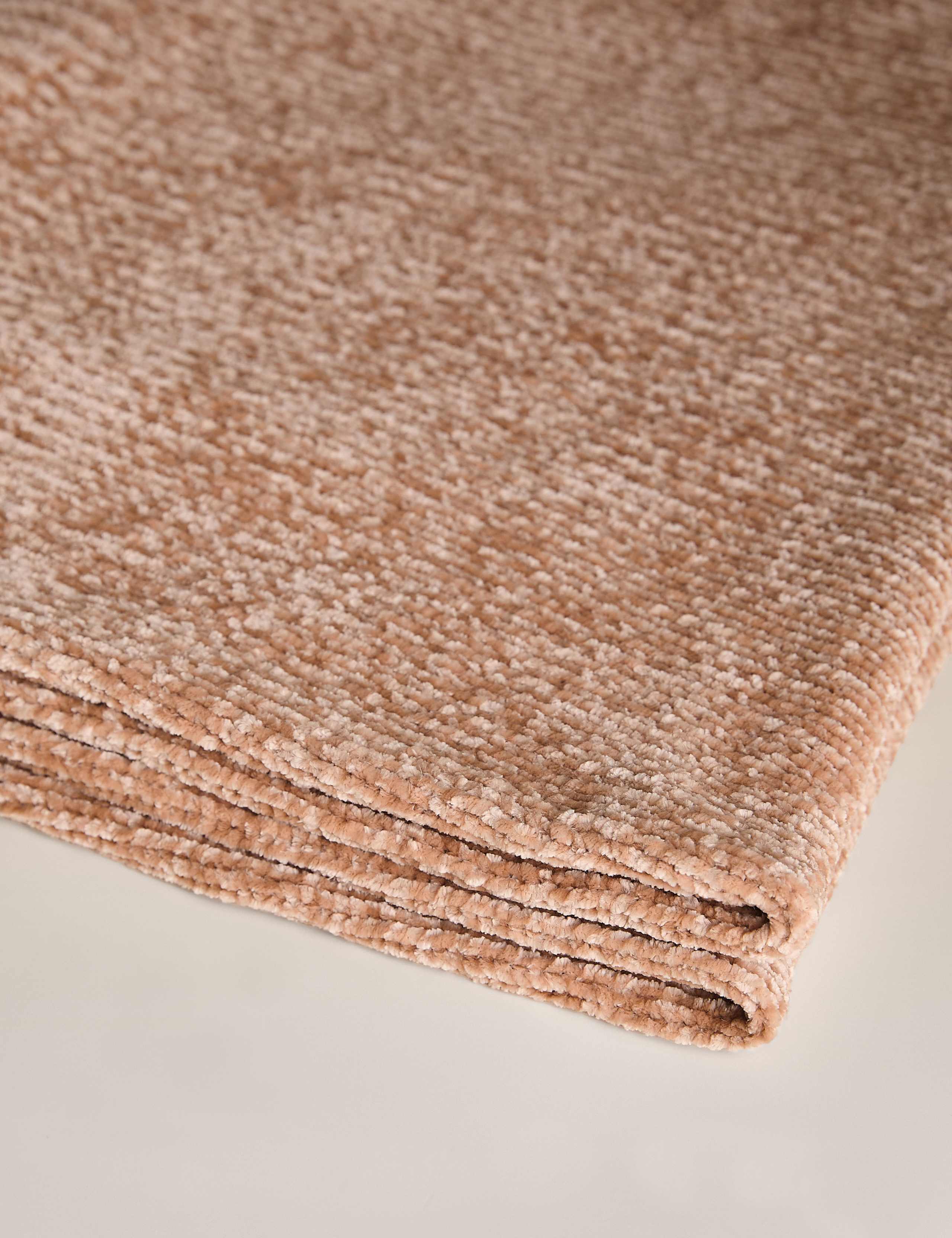 Chenille Knitted Throw 3 of 4