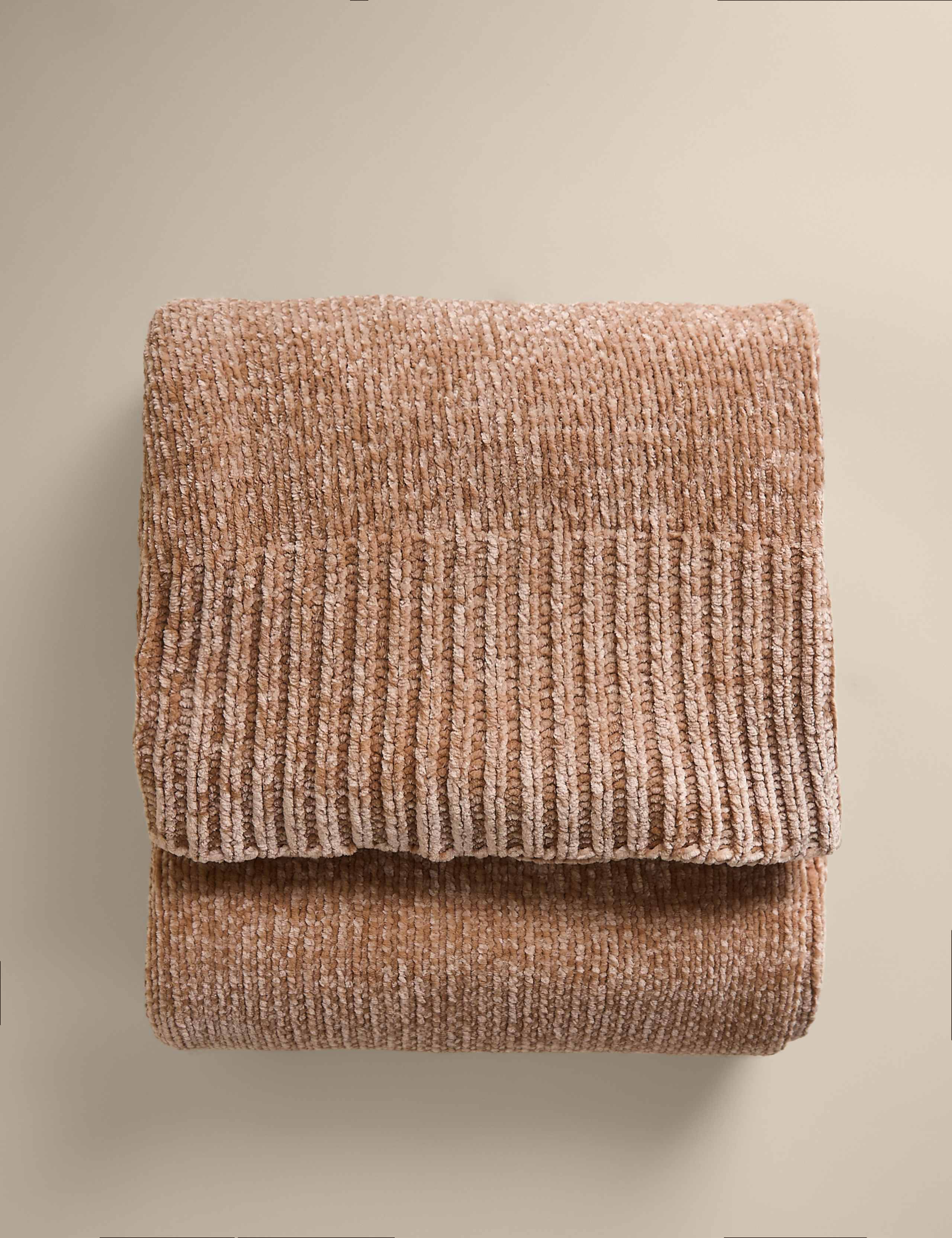 Chenille Knitted Throw 1 of 4