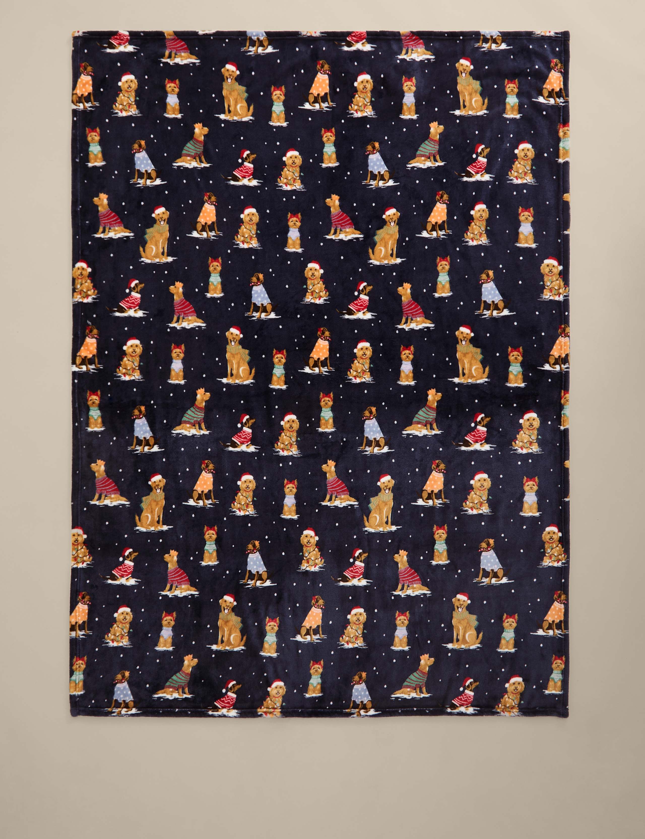 Soft Fleece Dog Print Throw 2 of 3