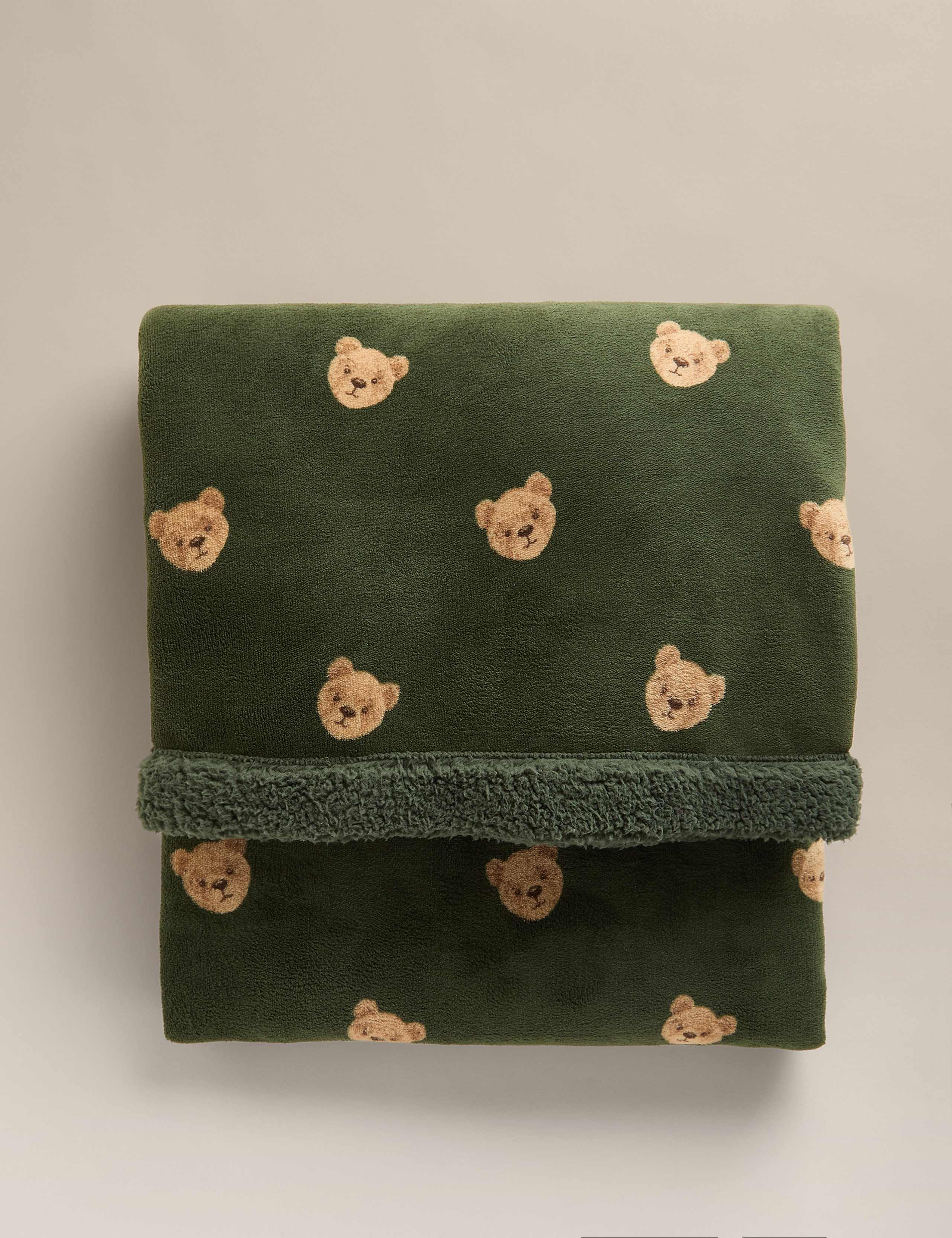Borg Fleece Spencer Bear™ Throw 1 of 4