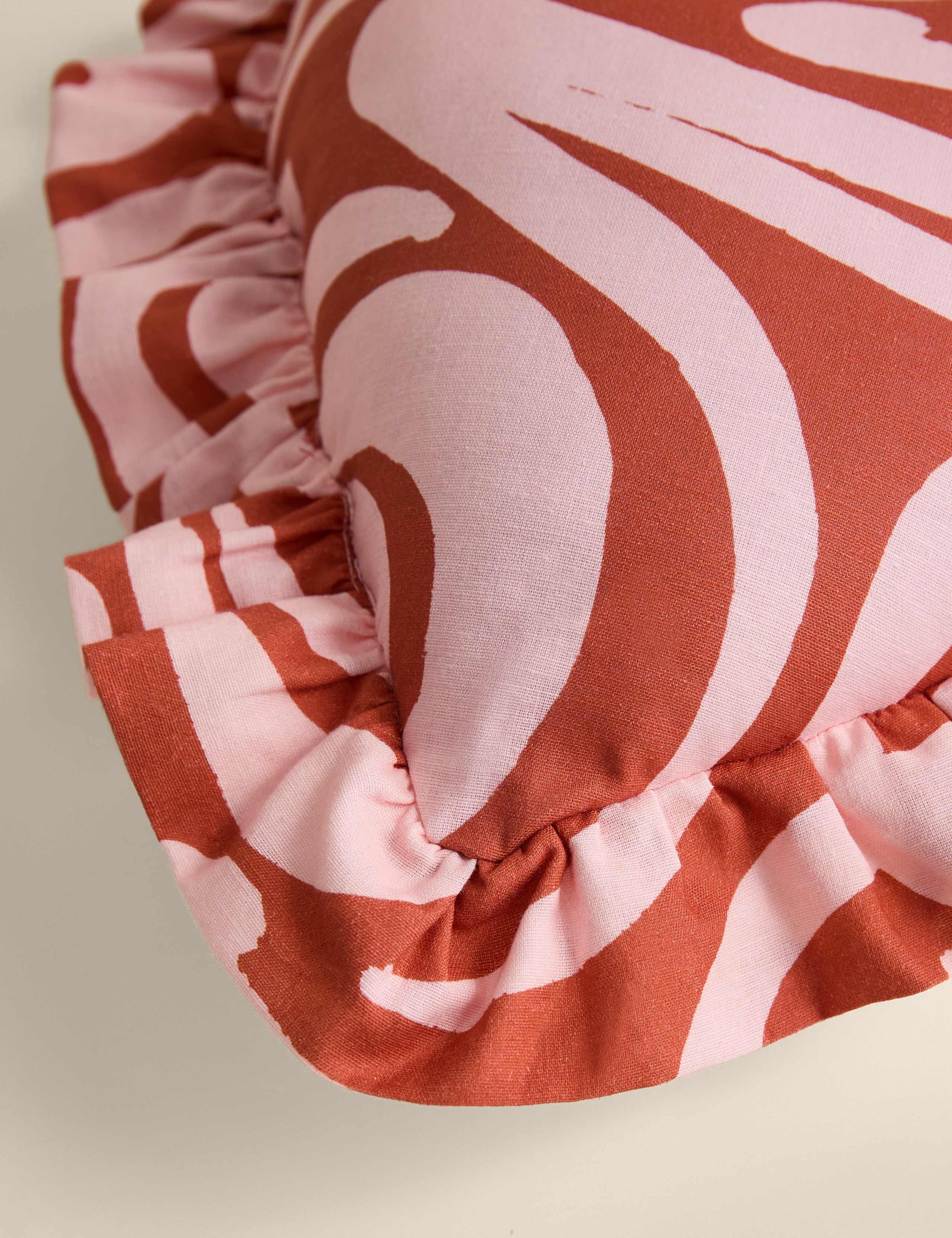 Frilly Printed Heart 3 of 3