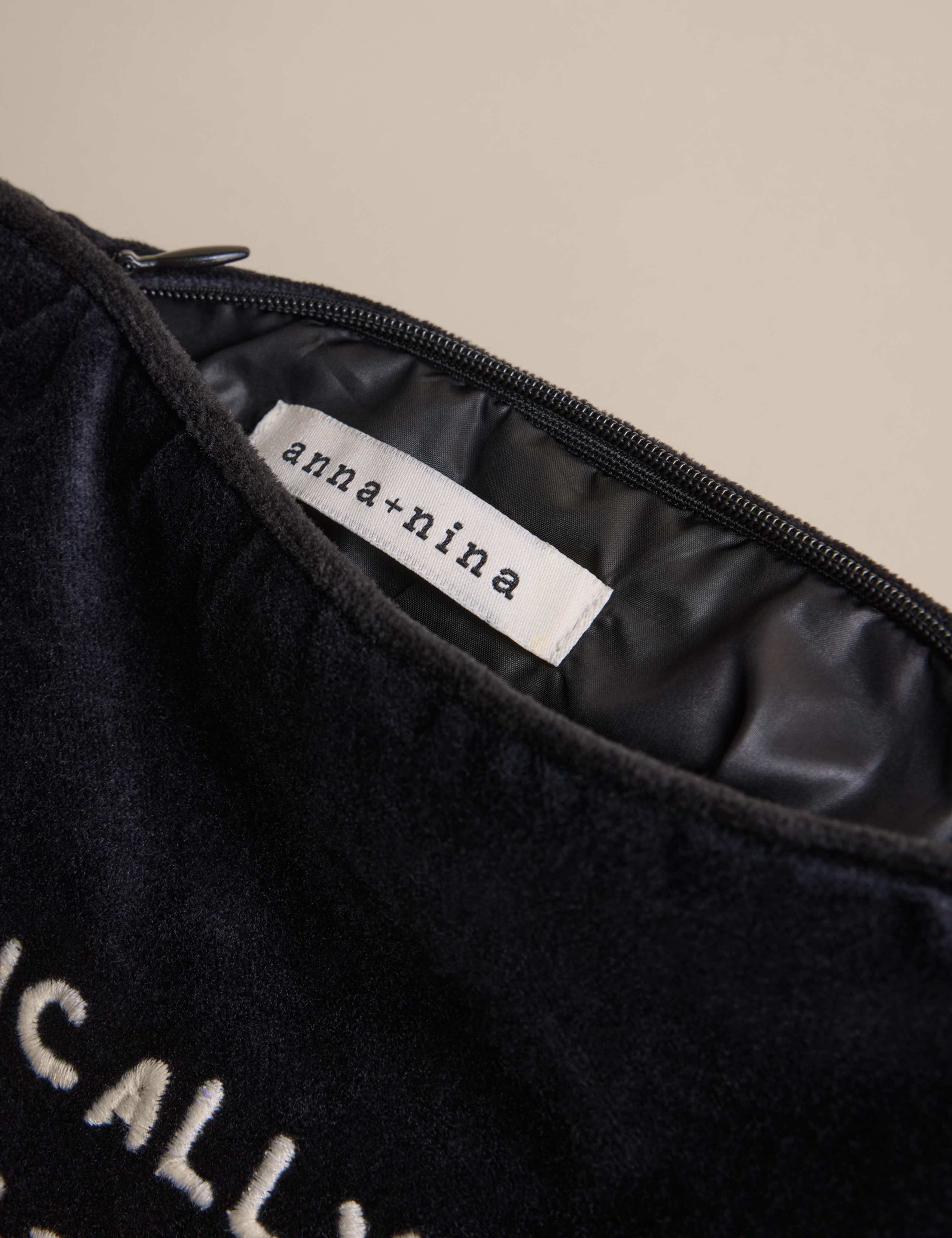 Pure Cotton Mary Poppins™ Wash Bag 5 of 5