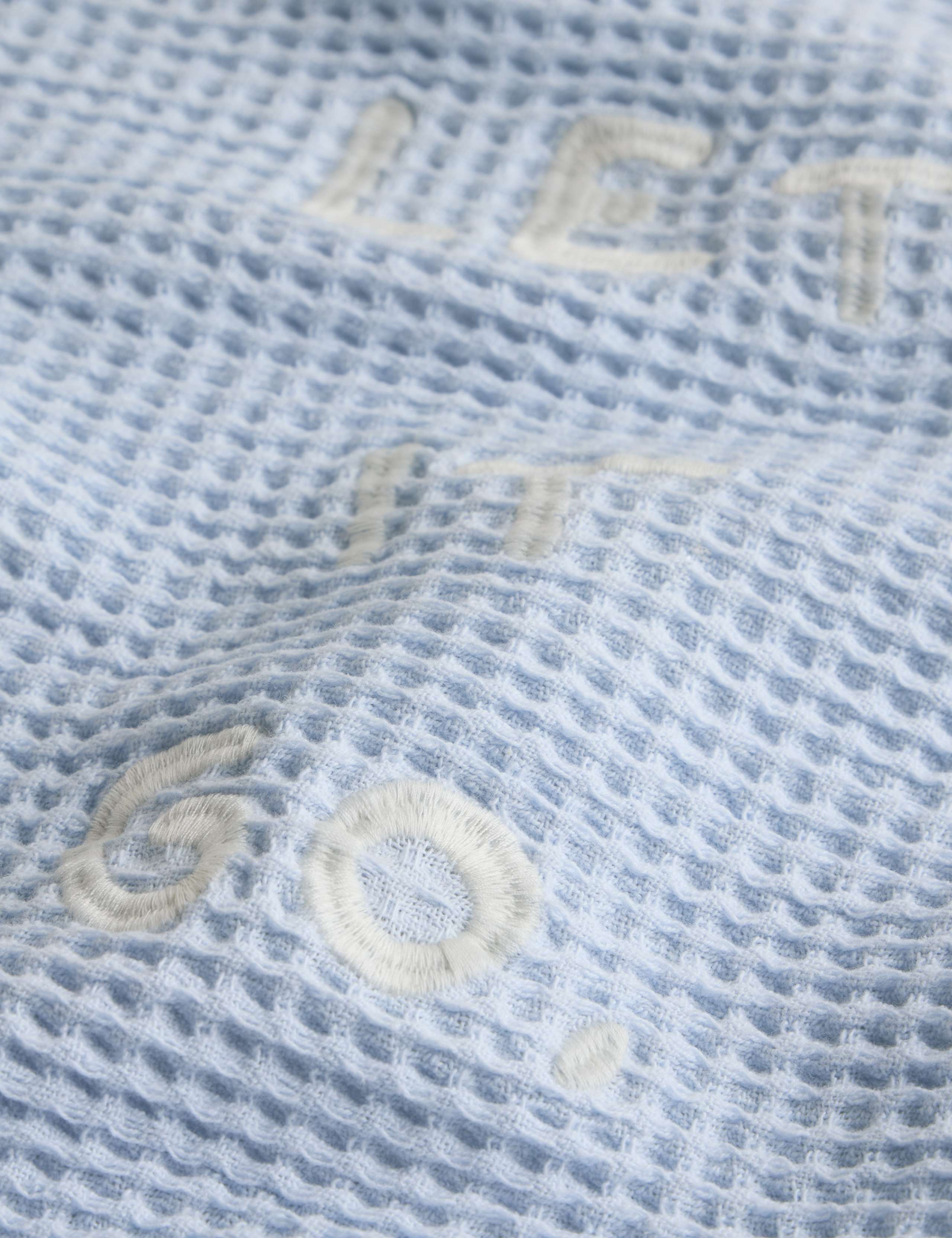 2pk Pure Cotton Frozen™ Let It Go Tea Towels 4 of 5