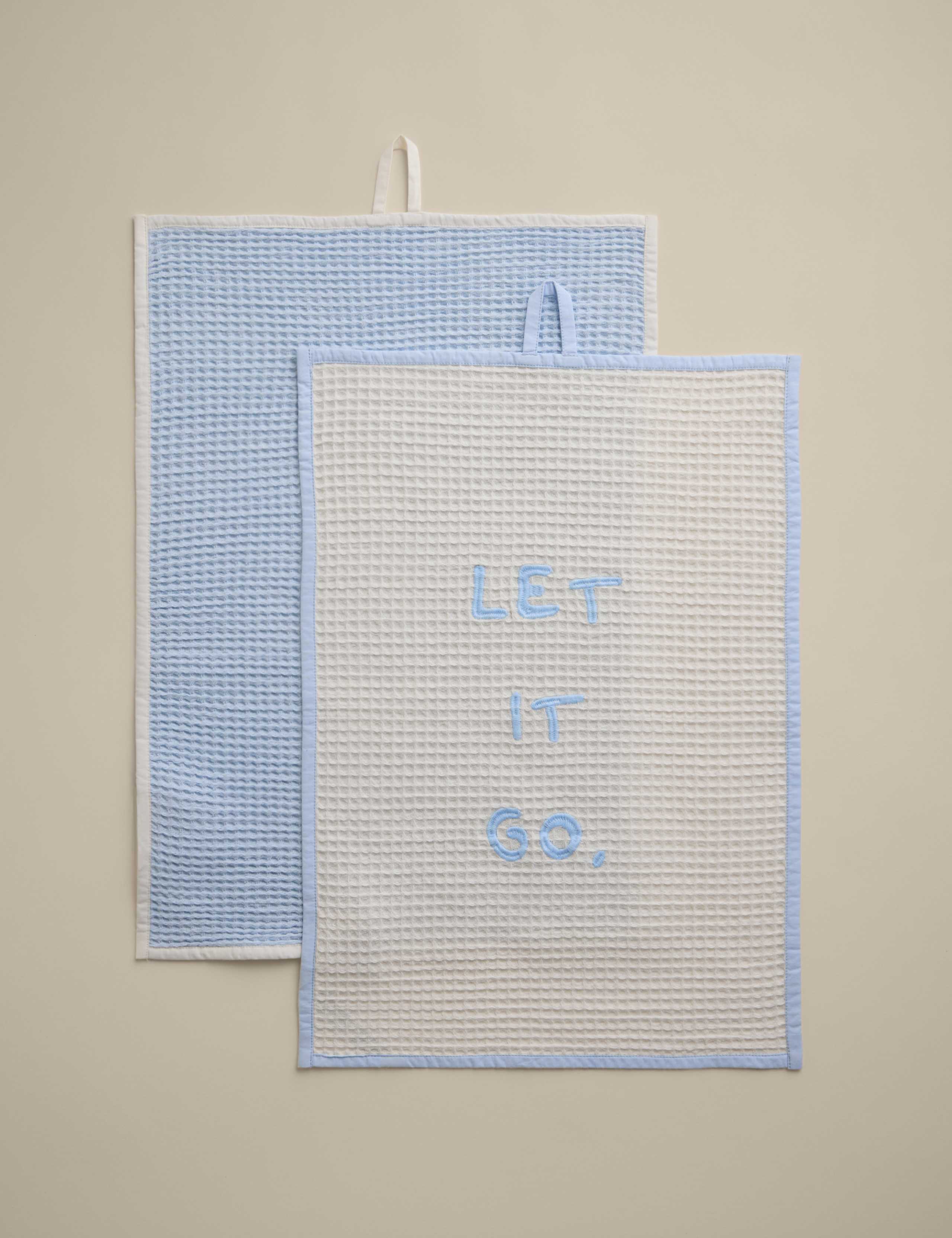 2pk Pure Cotton Frozen™ Let It Go Tea Towels 2 of 5