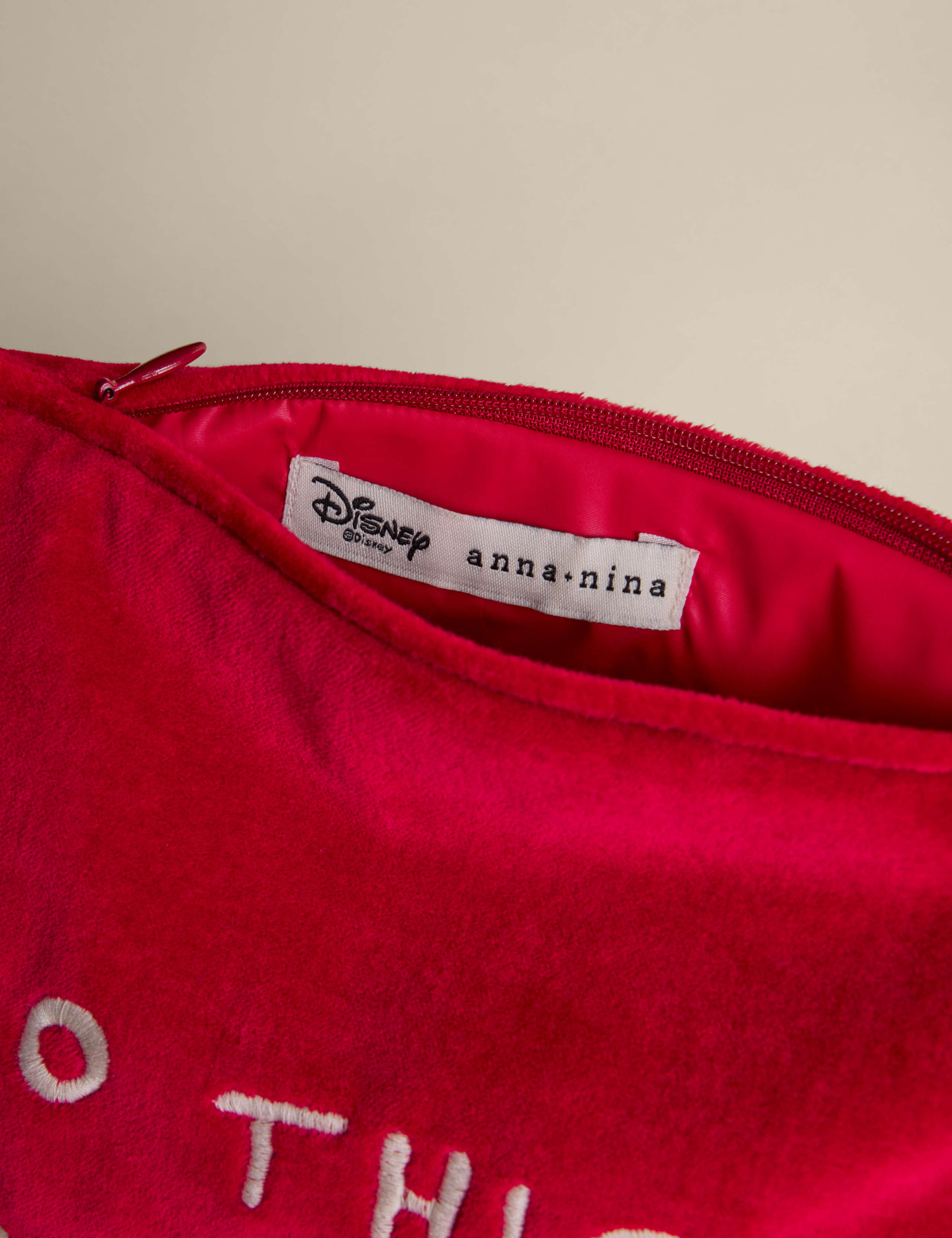 Pure Cotton Cinderella™ So This Is Love Wash Bag 5 of 5