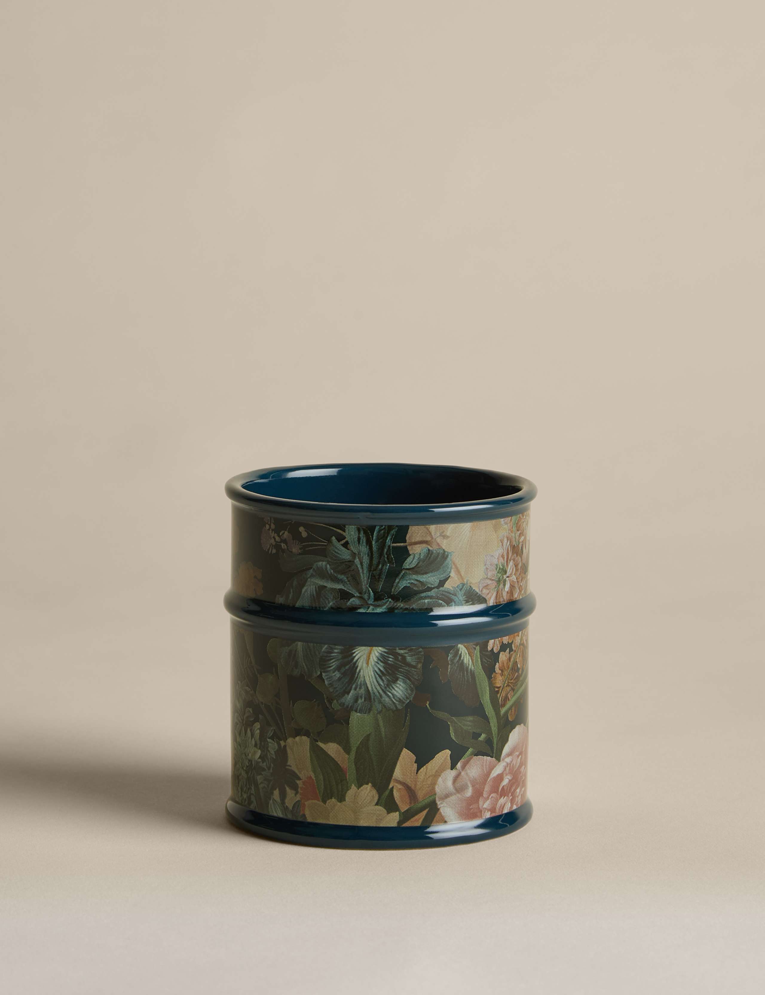 Honeyed Blossom Scented Candle 2 of 3