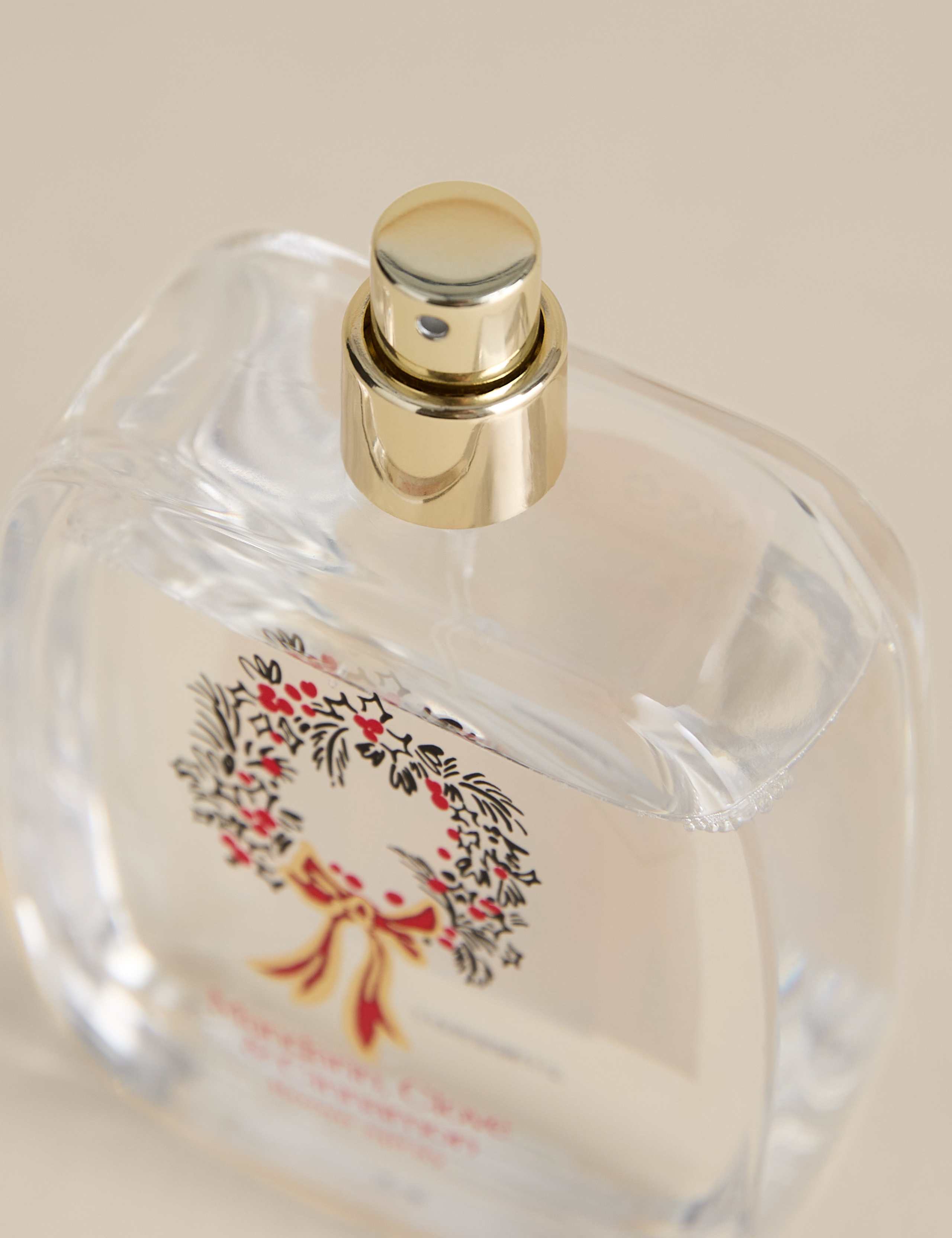 Mandarin, Clove & Cinnamon Room Spray 3 of 3