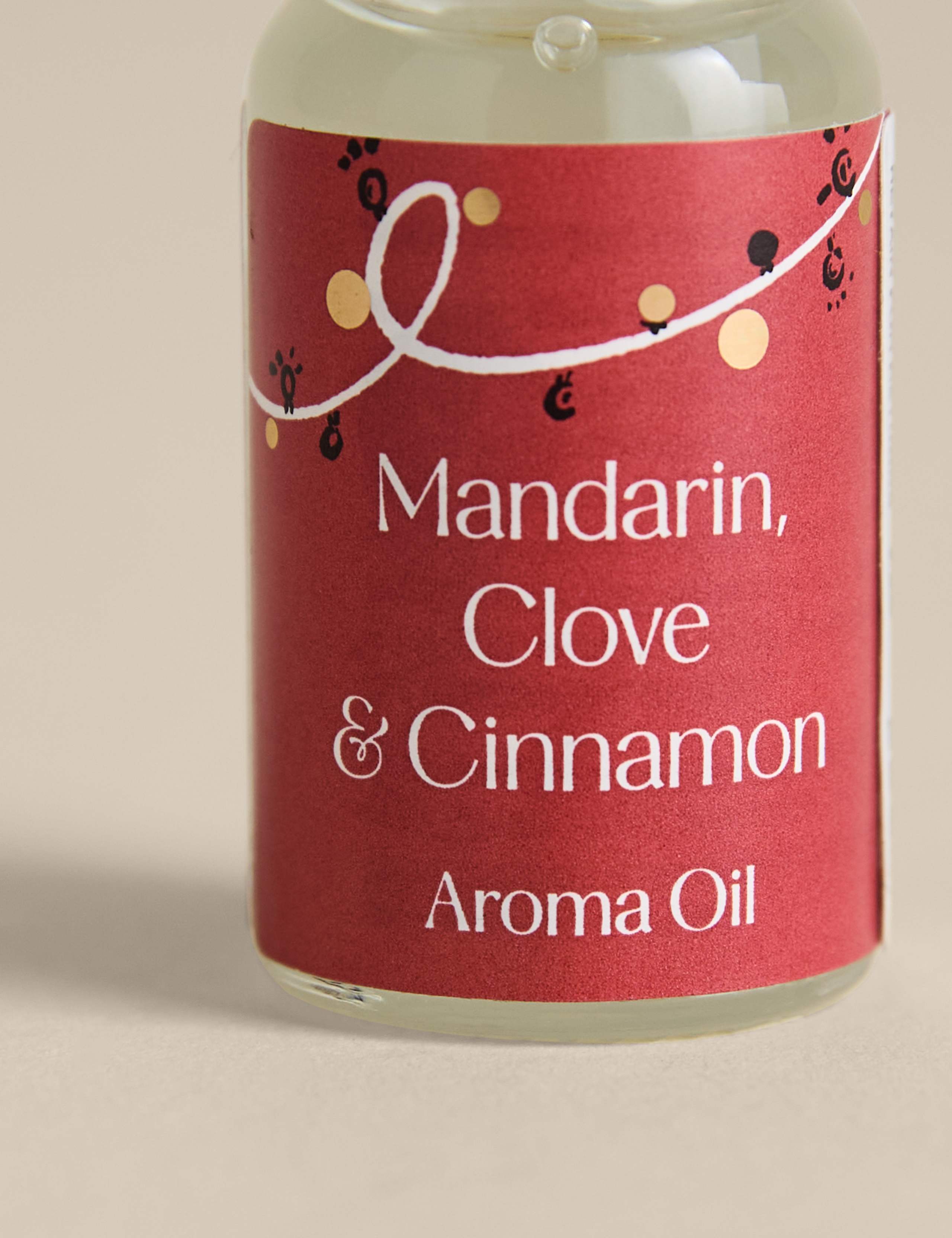 Mandarin, Clove & Cinnamon Fragrance Oil 3 of 3