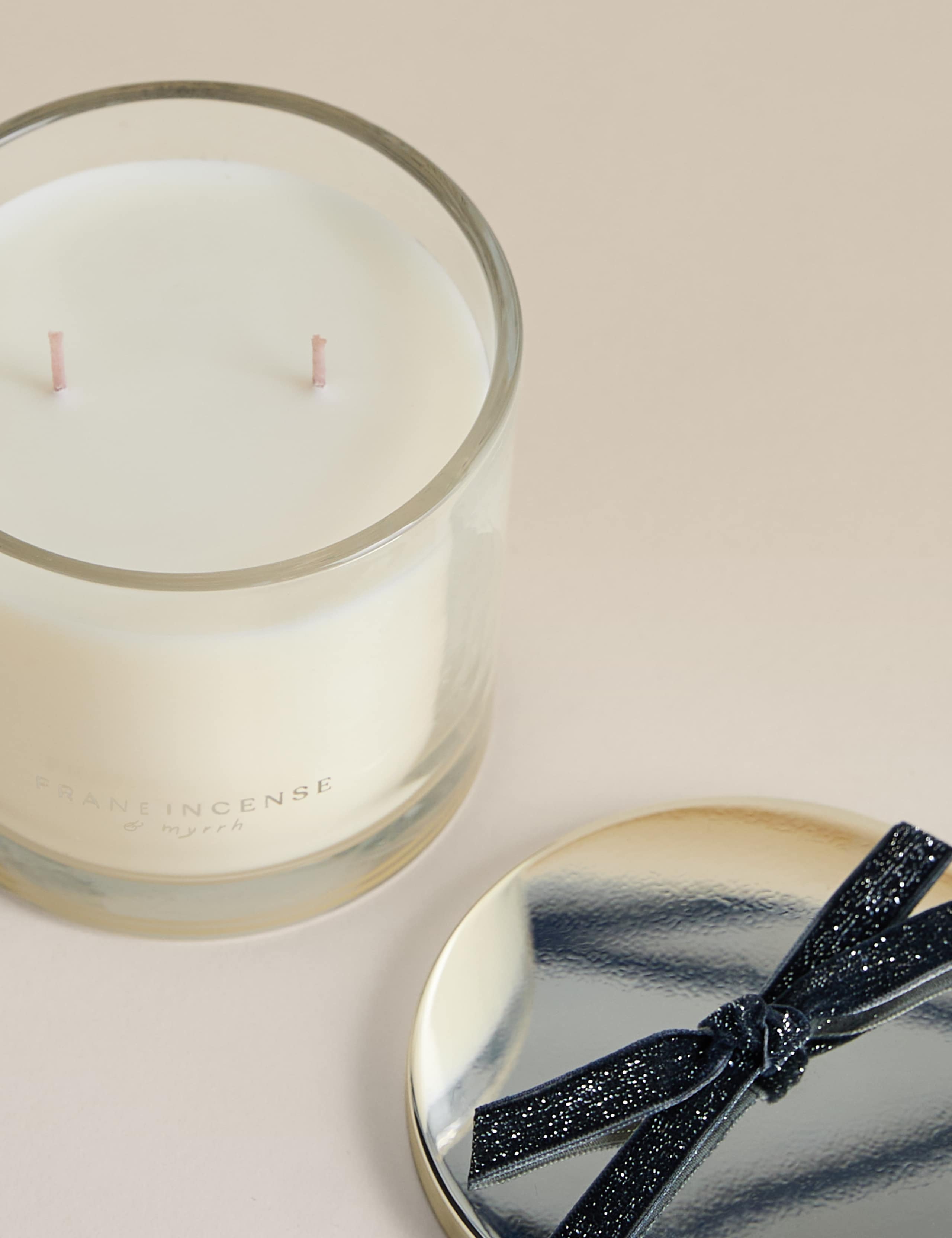 Frankincense & Myrrh Glass Candle 3 of 3