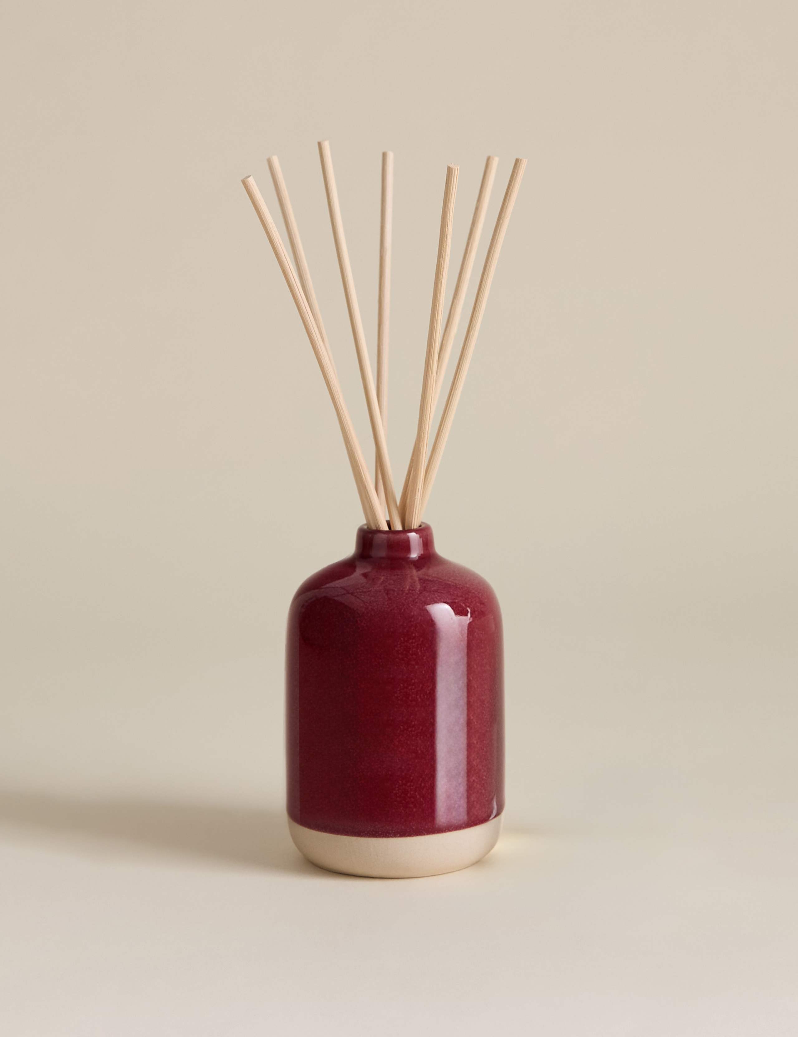 Home for Christmas 150ml Diffuser 3 of 3