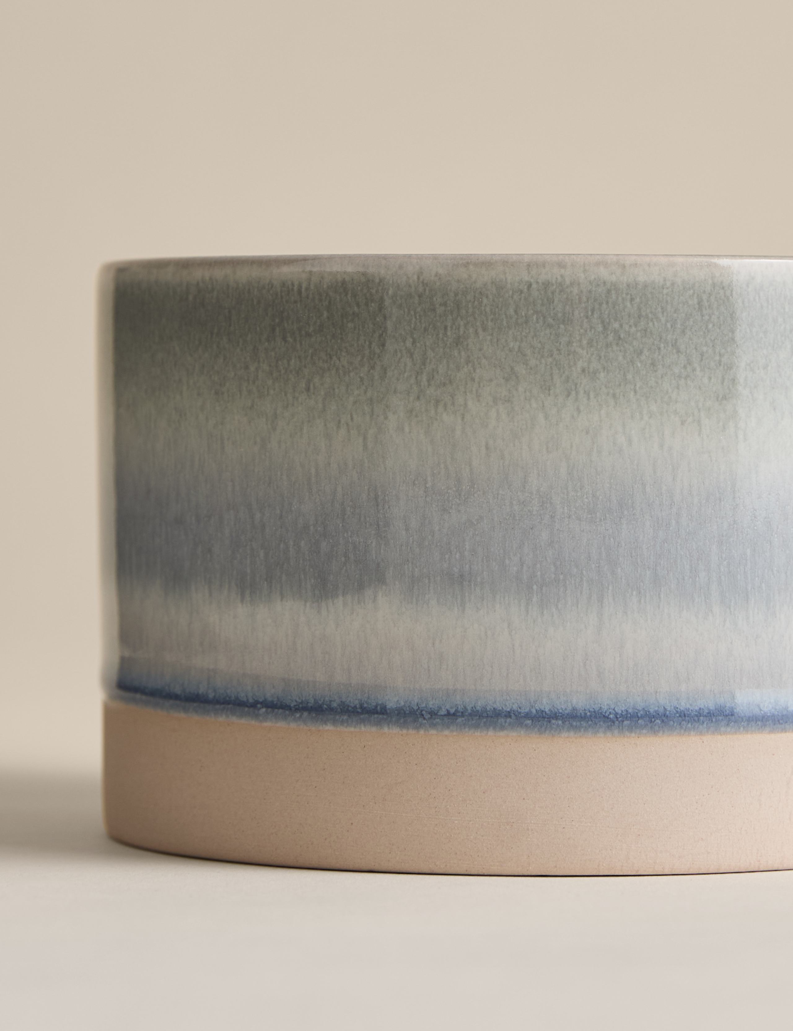 Coastal Breeze 3 Wick Candle 3 of 3