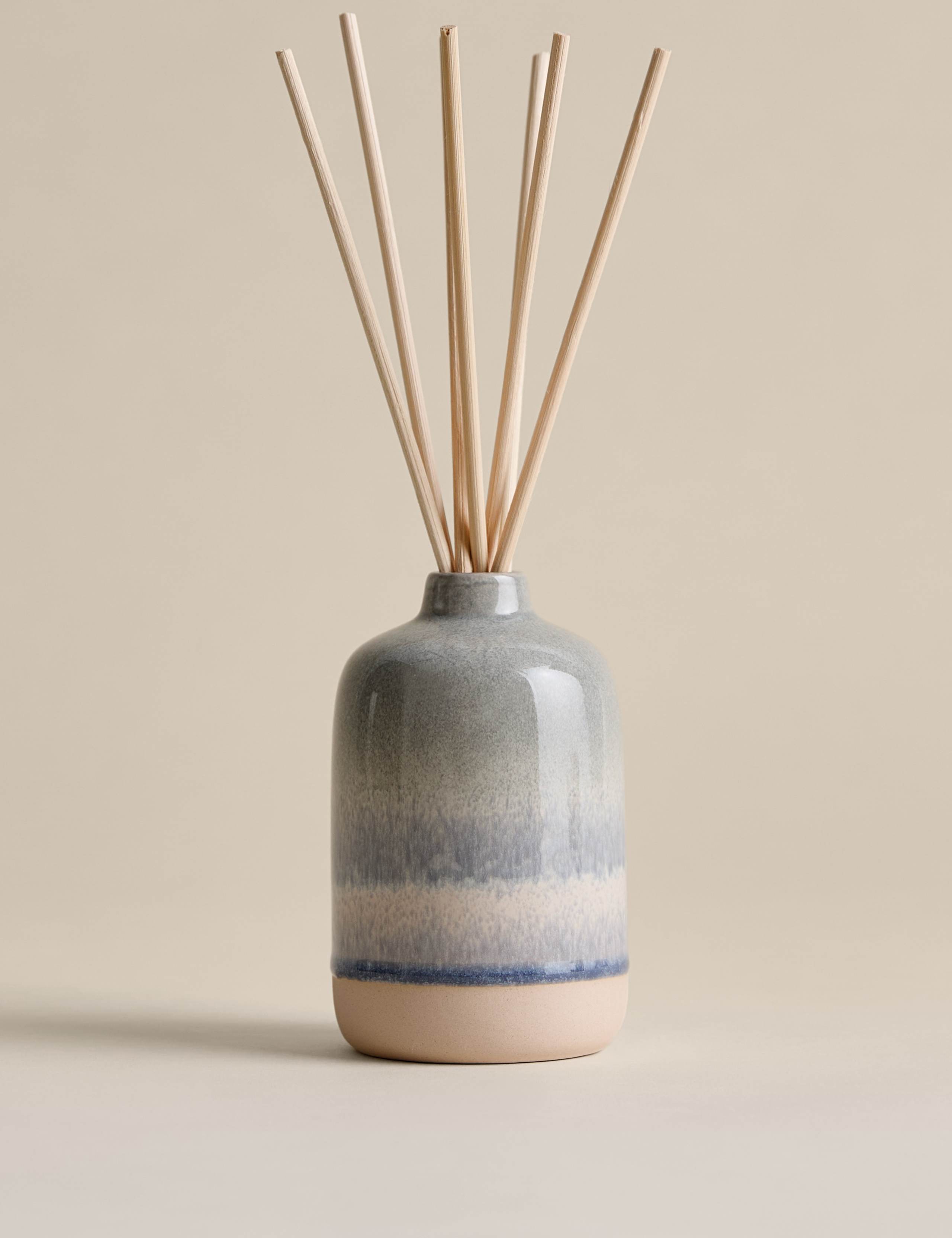 Coastal Breeze 150ml Diffuser 2 of 3