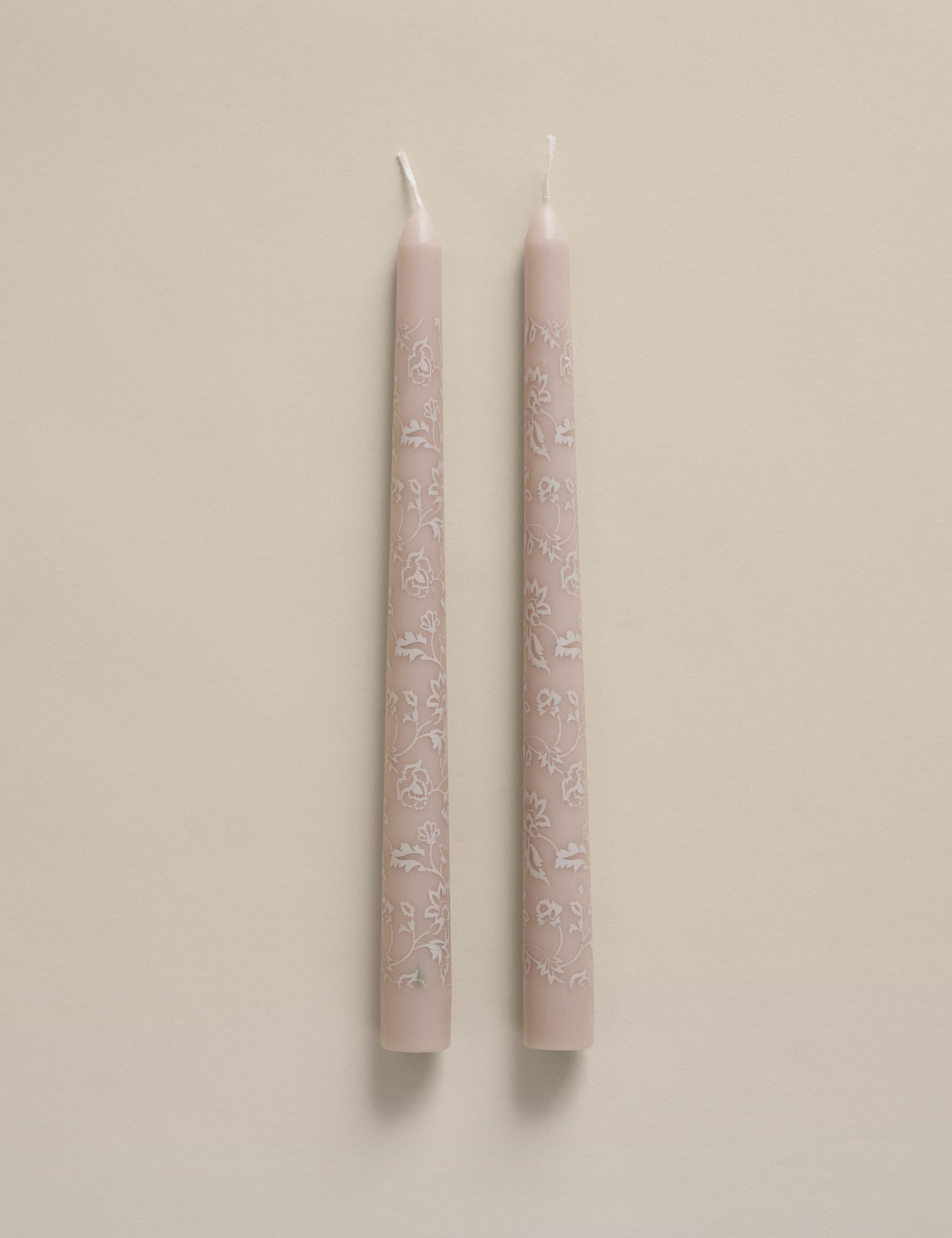 Set of 2 Floral Dinner Candles 1 of 4