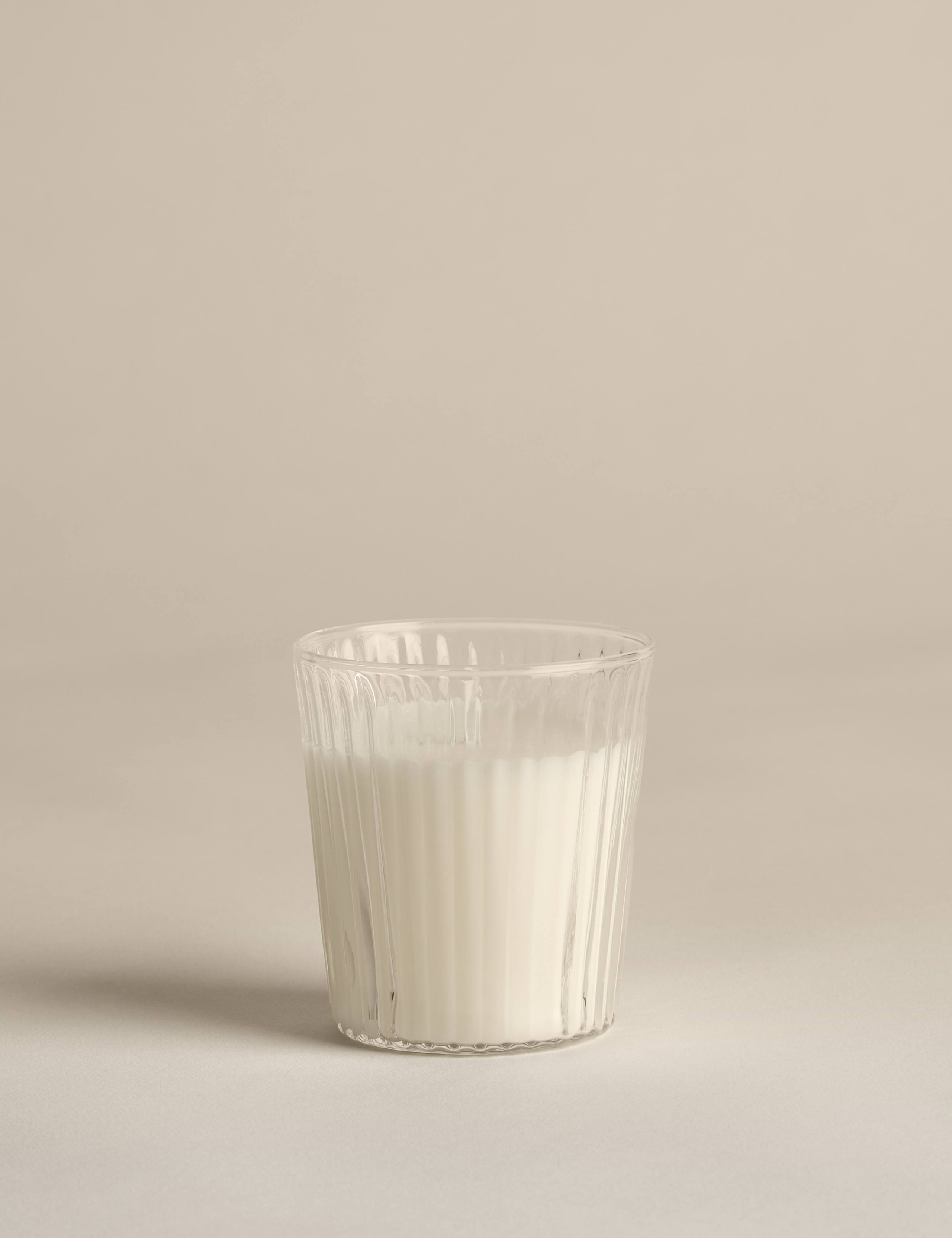 Winter Bloom Scented Candle 3 of 3