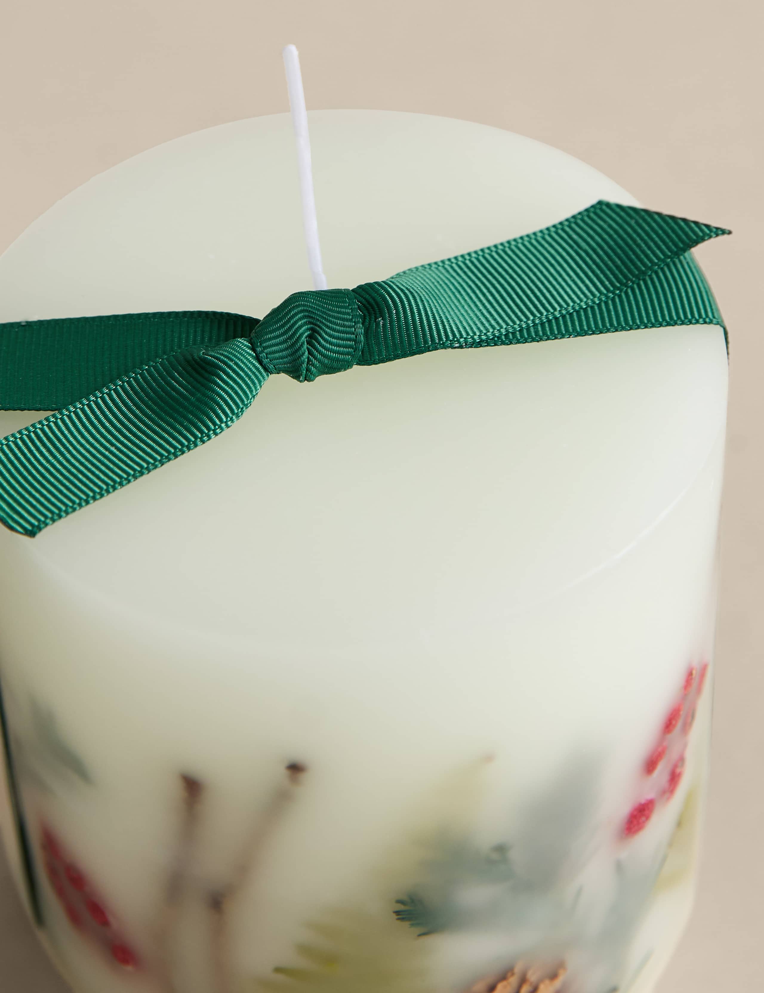 Christmas Inclusion Scented Candle 3 of 3