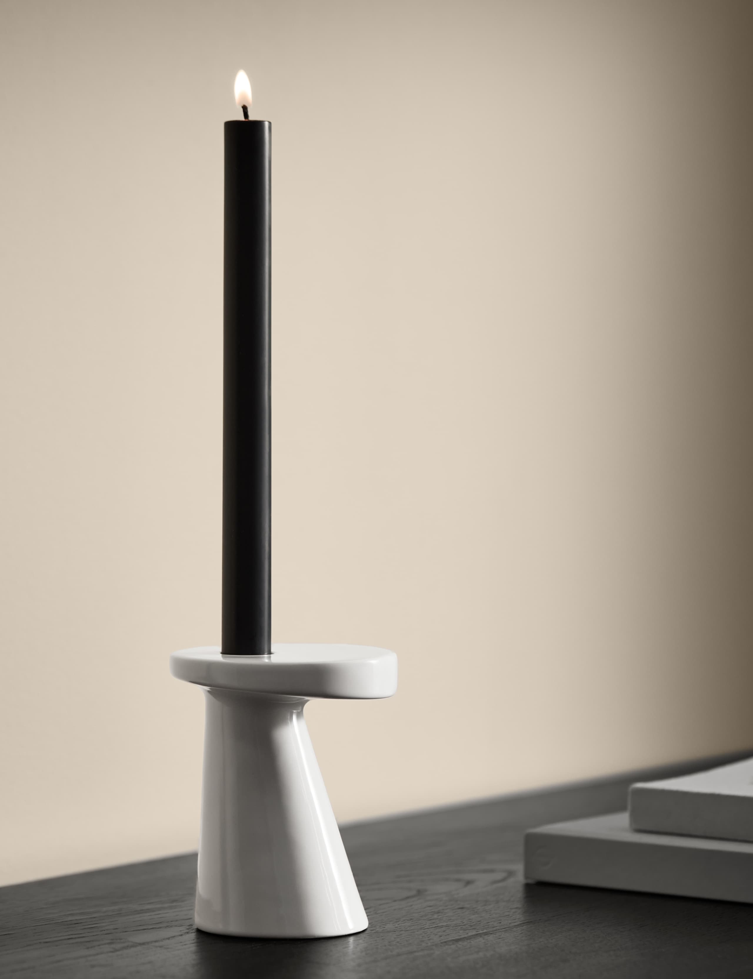 Set of 4 Dinner Candles 1 of 6