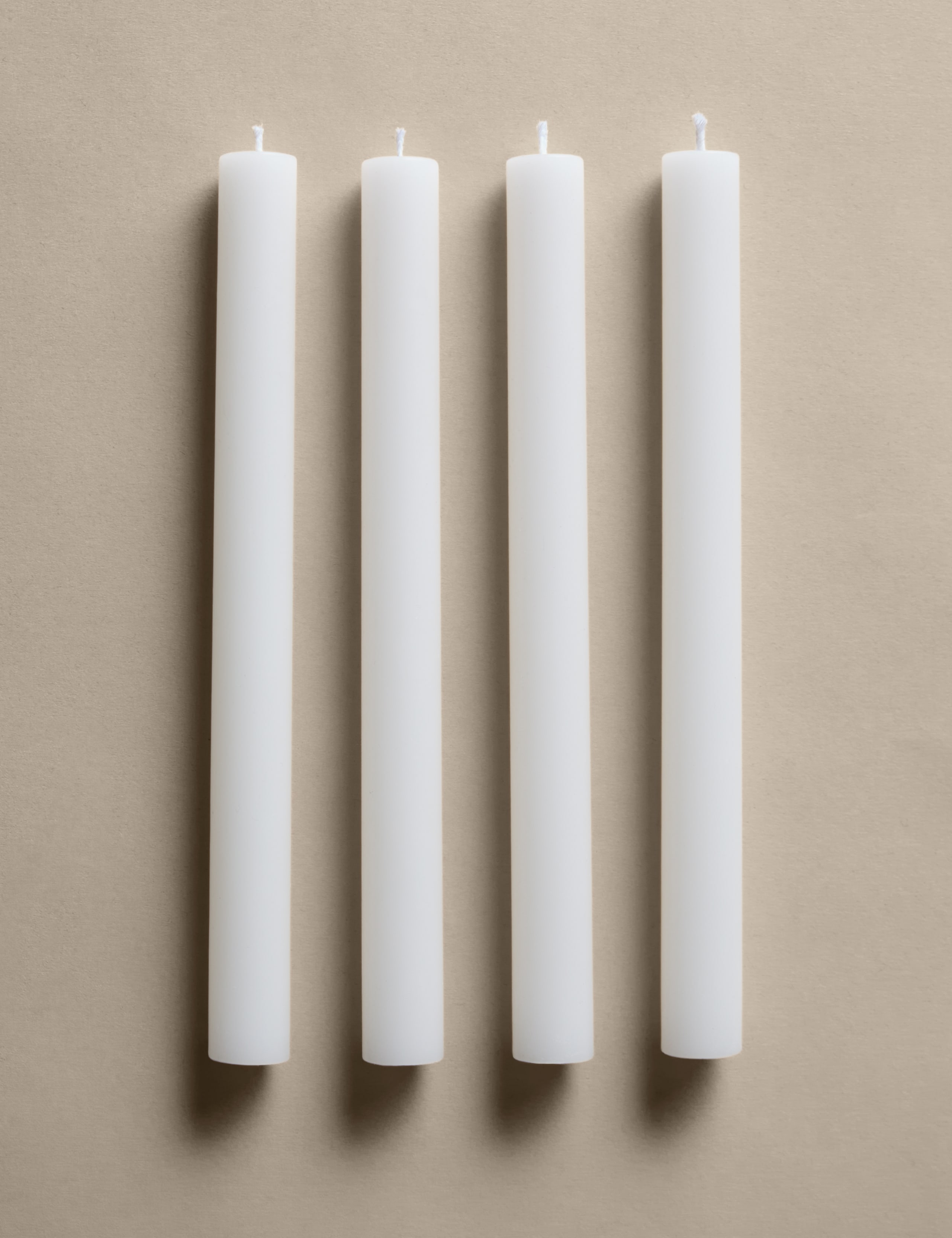 Set of 4 Dinner Candles 3 of 5