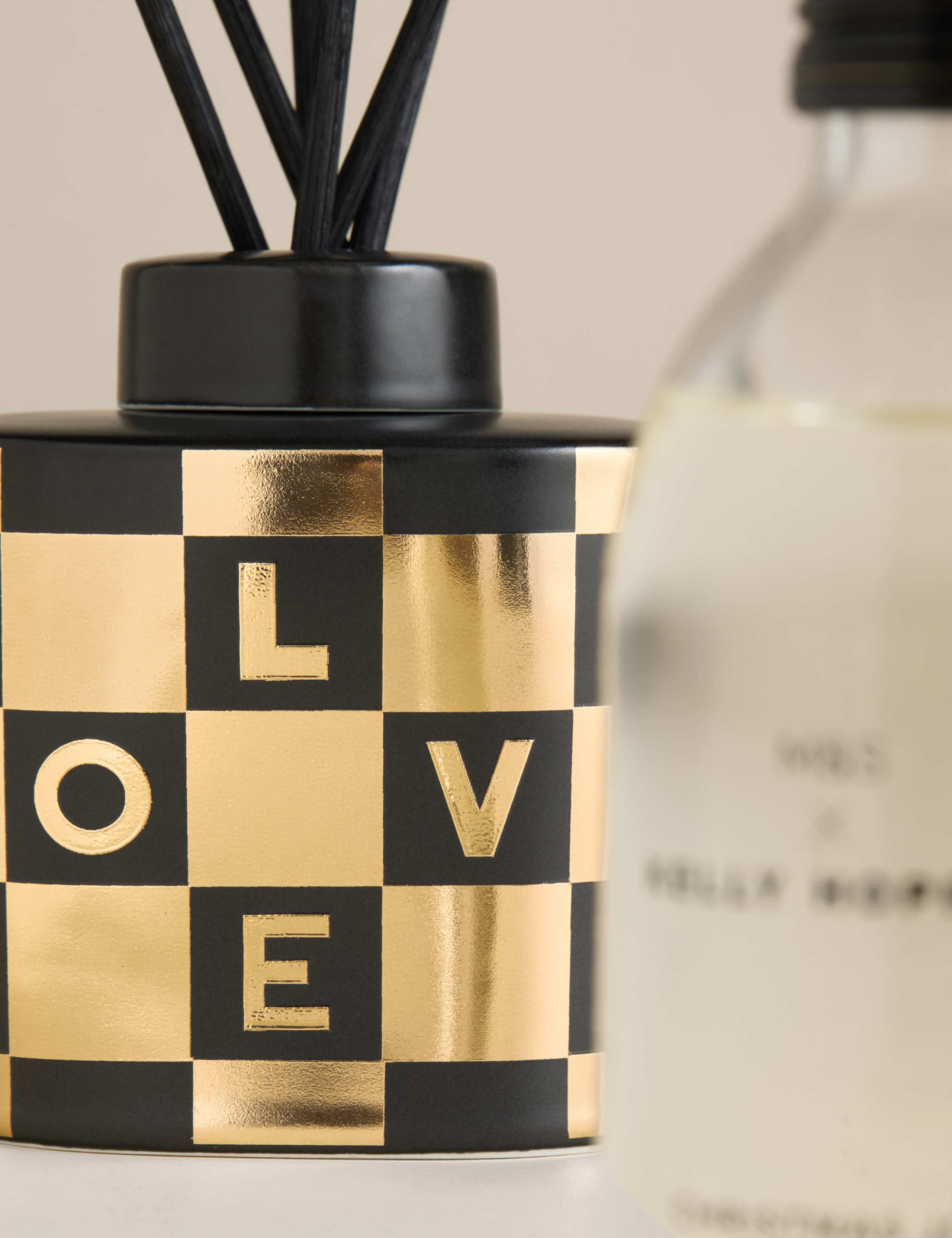 Christmas Joy 200ml Ceramic Diffuser 4 of 6