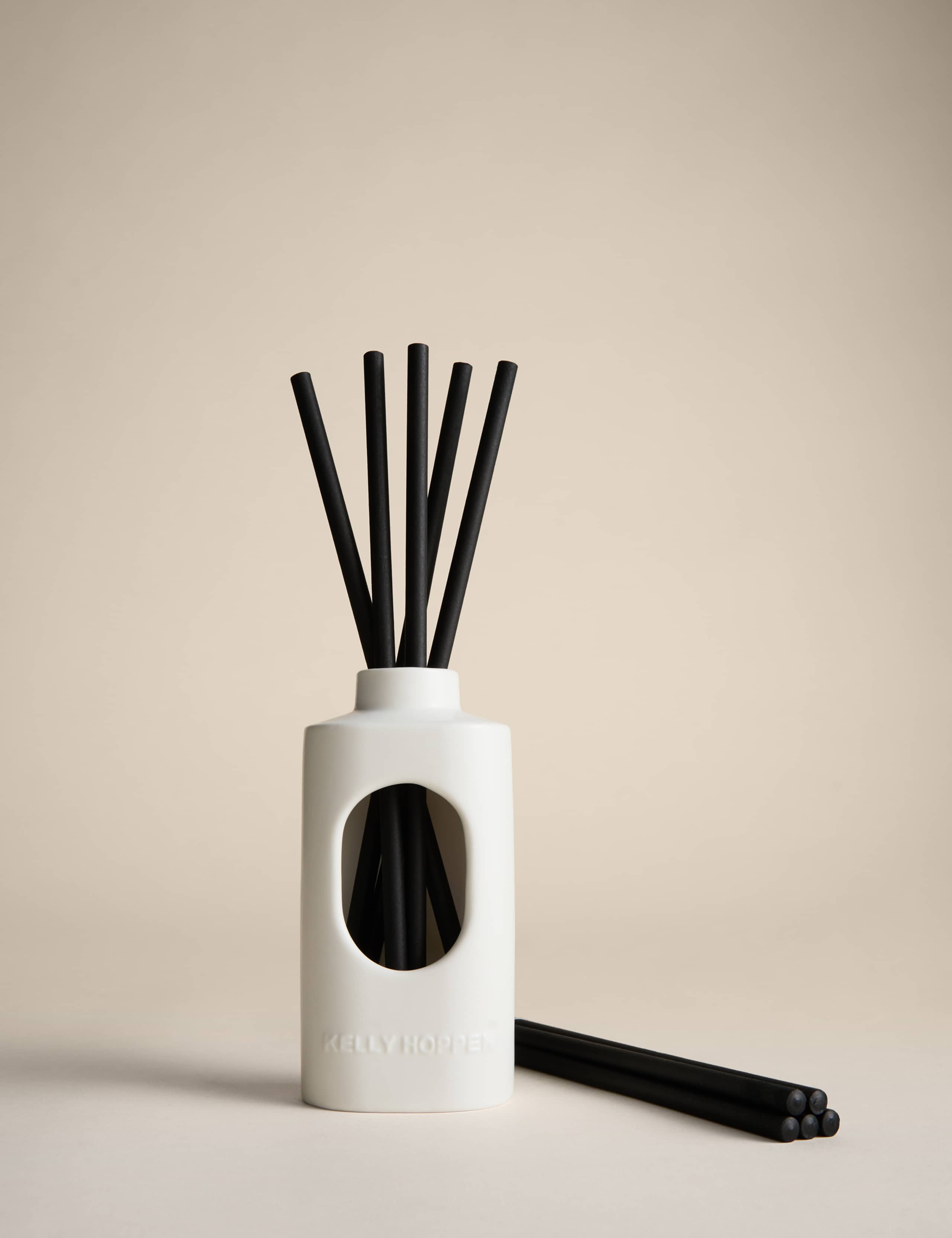 No. 1 Fragrance Pre-Scented Reed Diffuser 2 of 3