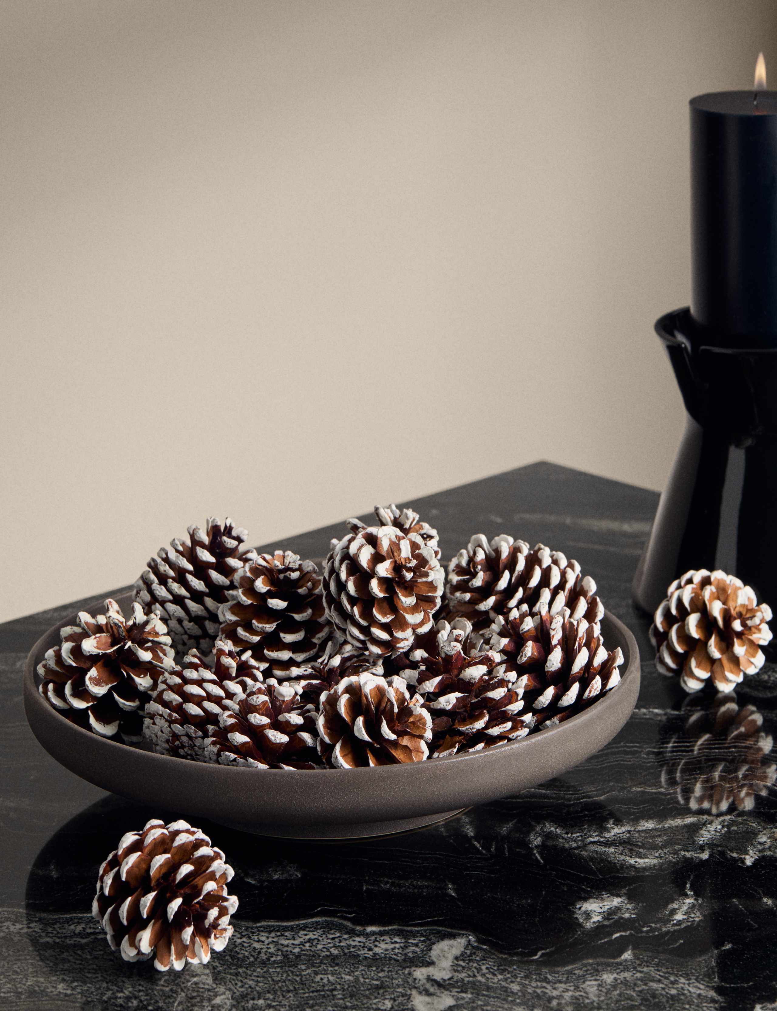 Christmas Joy Pine Cone Pot Pourri 1 of 5
