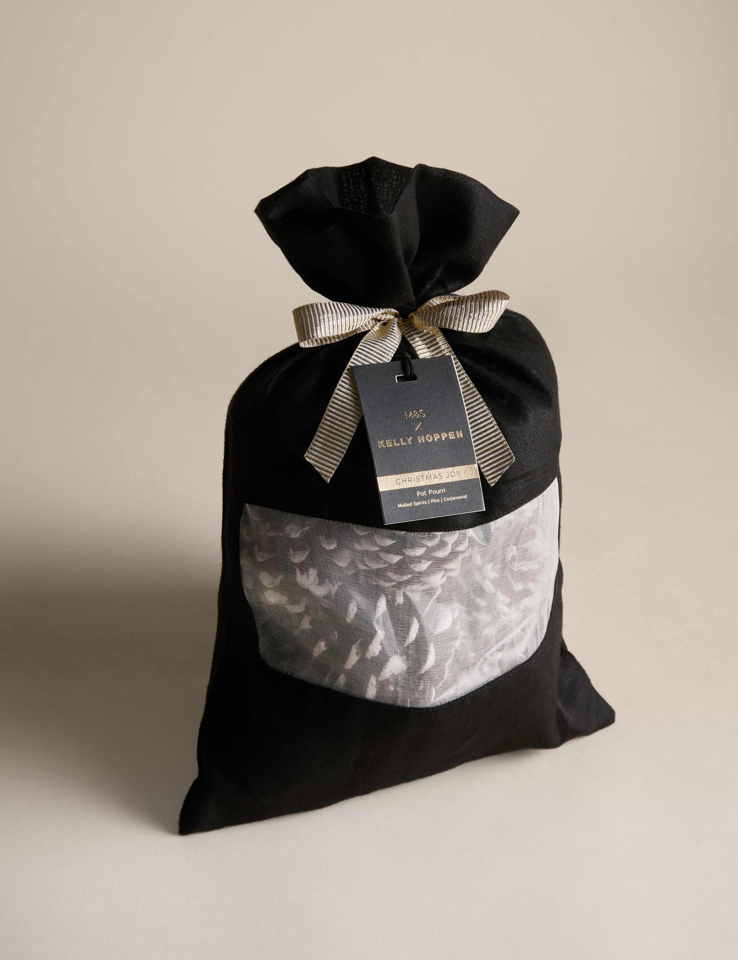 Christmas Joy Pine Cone Pot Pourri 3 of 5