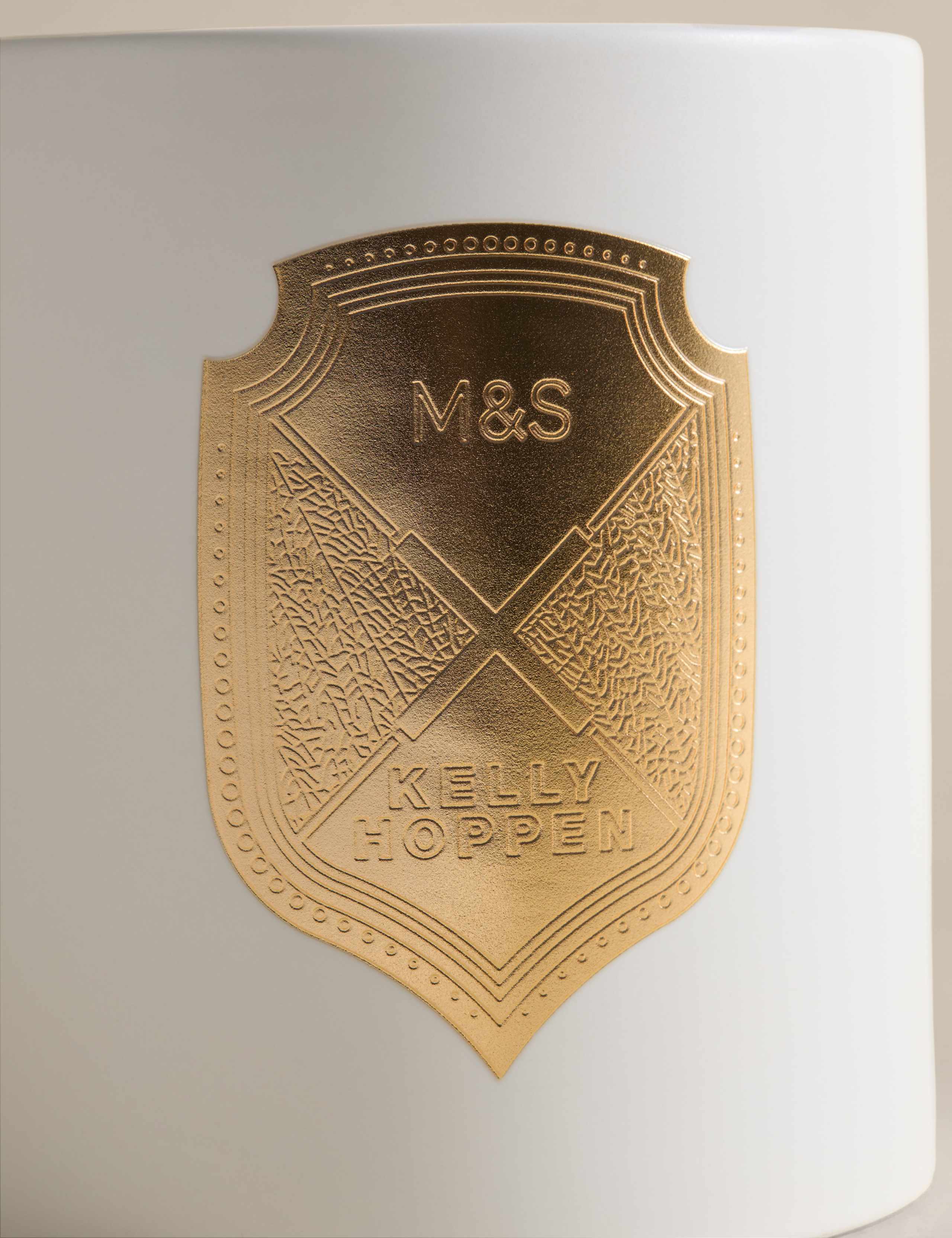 No.1 Fragrance Decorative 3 Wick Candle 4 of 7