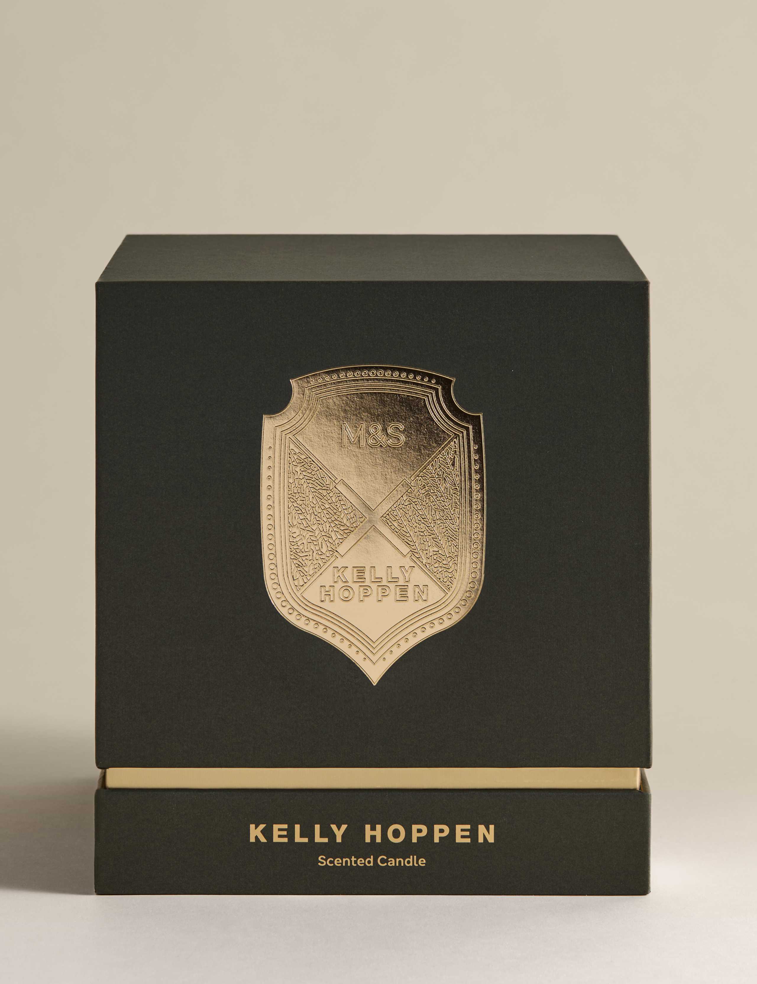 No. 3 Fragrance 3 Wick Candle 3 of 12