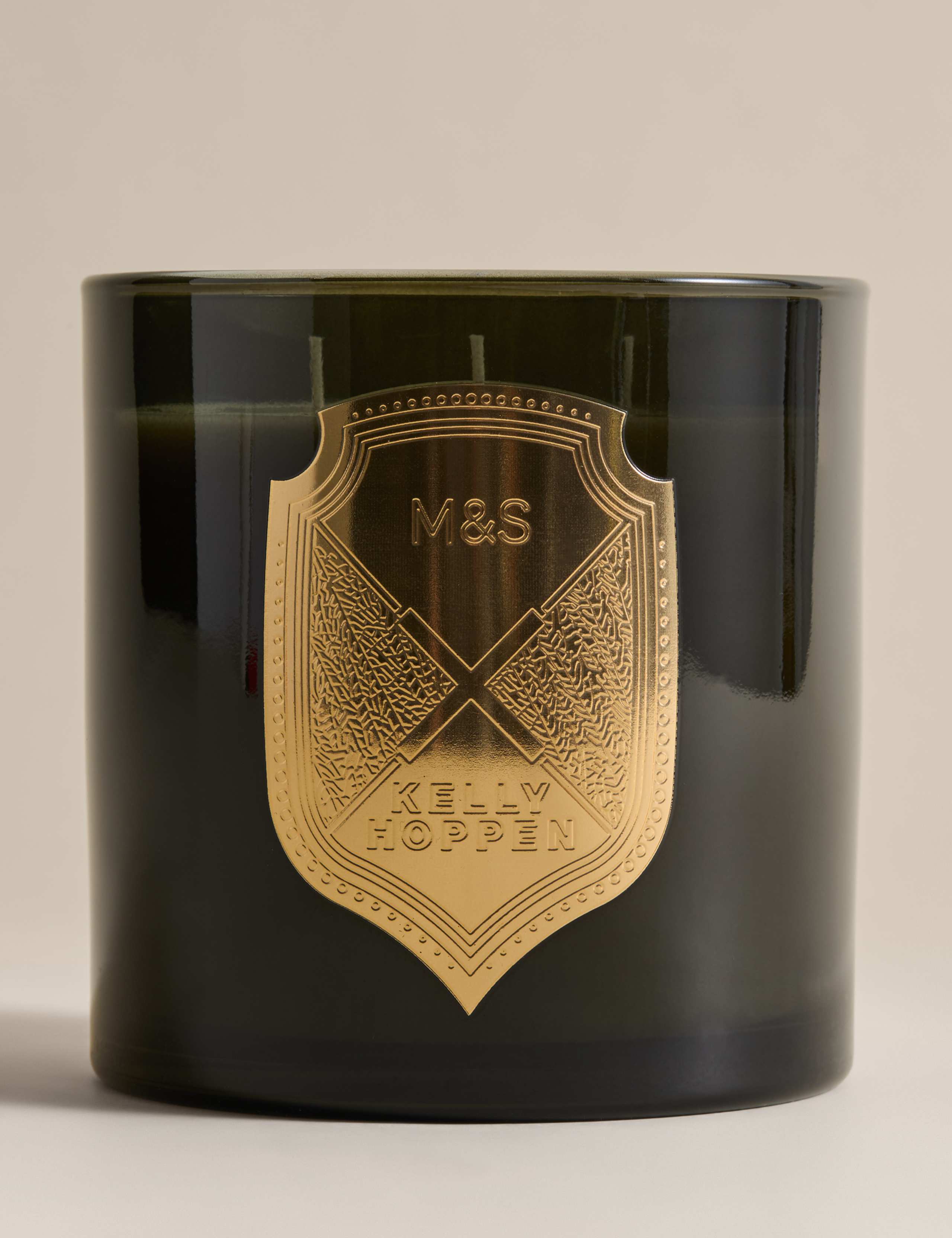 No. 3 Badge 3 Wick Candle 4 of 7